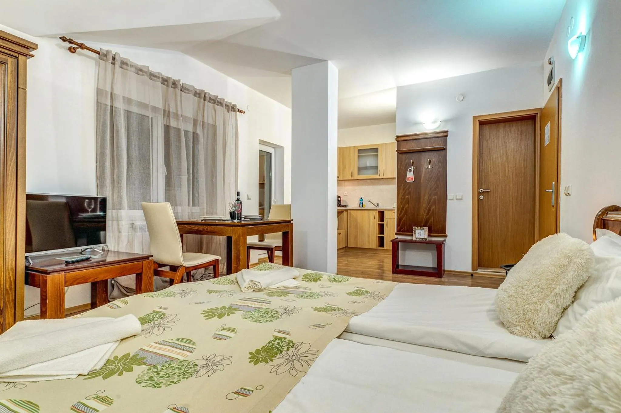 Bed in The Stream Resort Pamporovo