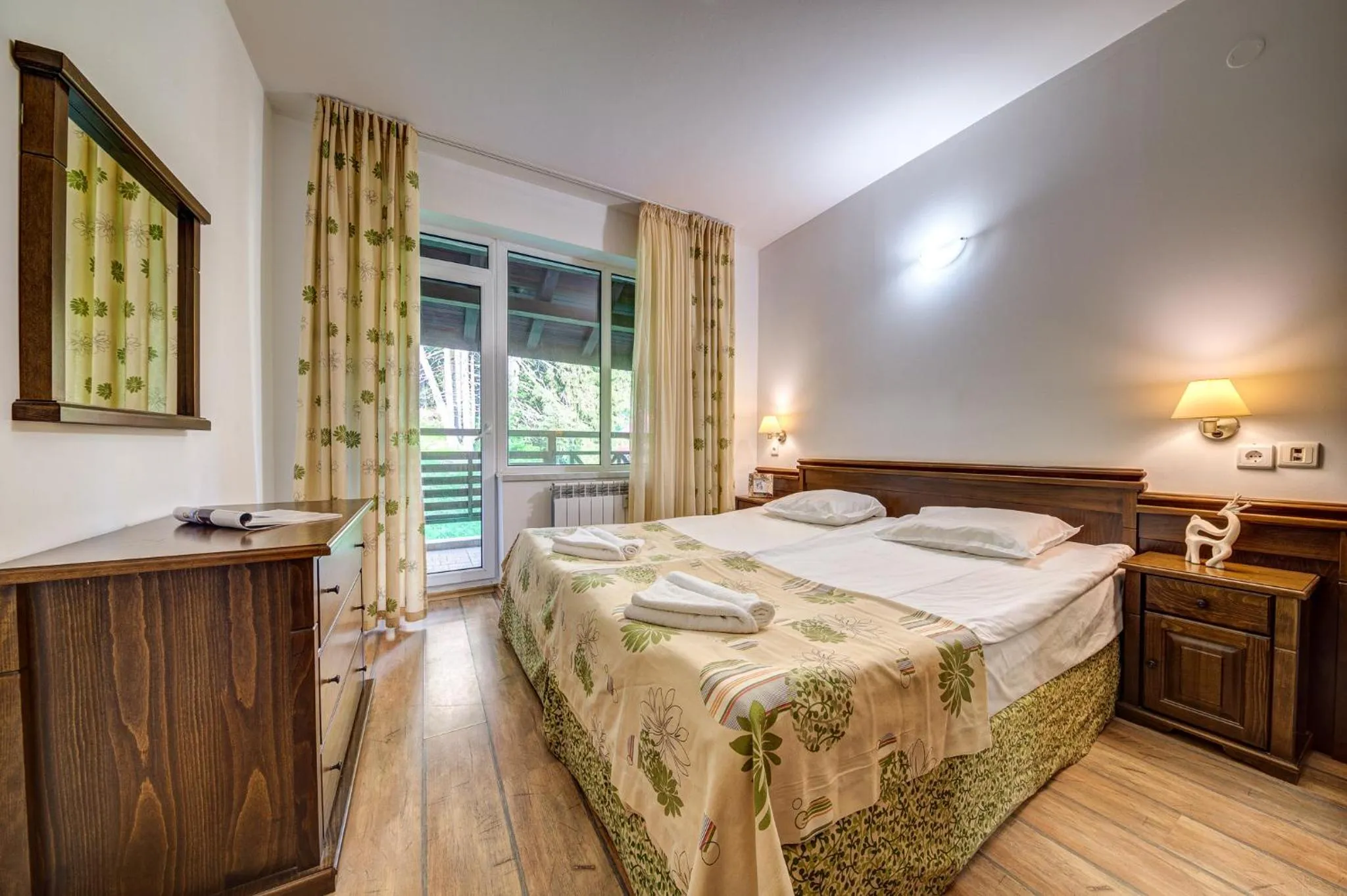 Bed in The Stream Resort Pamporovo