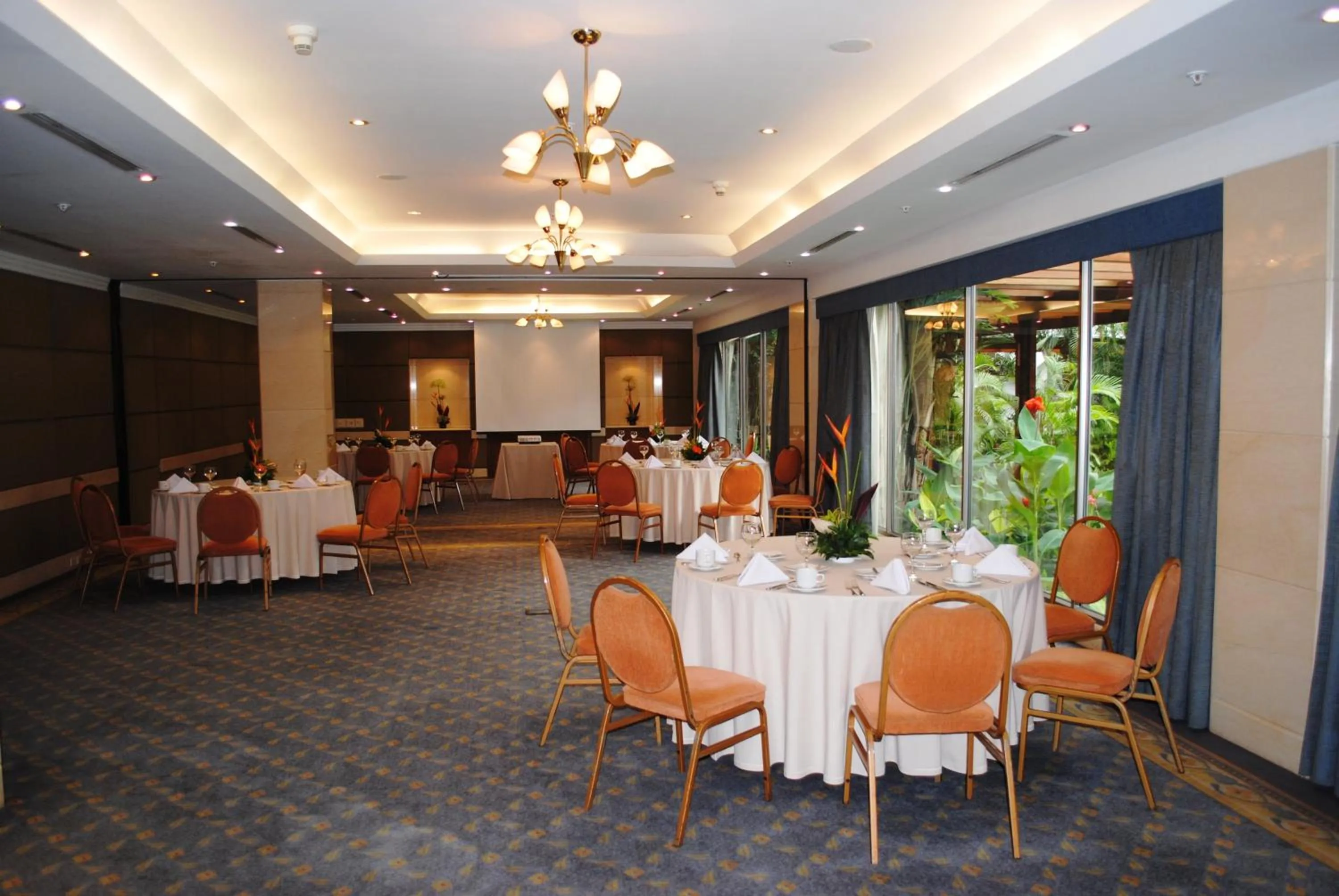 Meeting/conference room in Hotel Intercontinental Cali by IHG