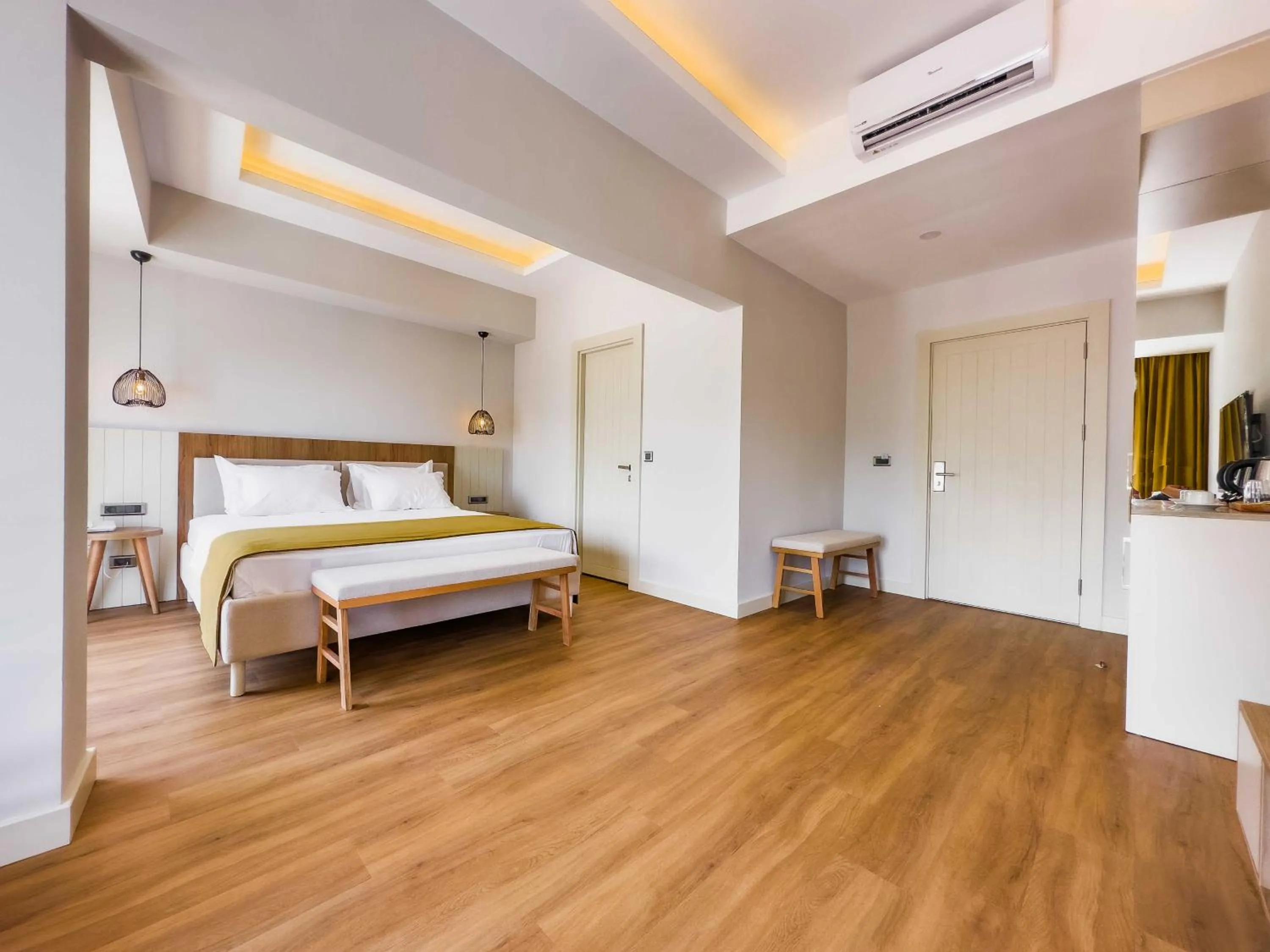 Bed in Dedeoğlu Port Hotel