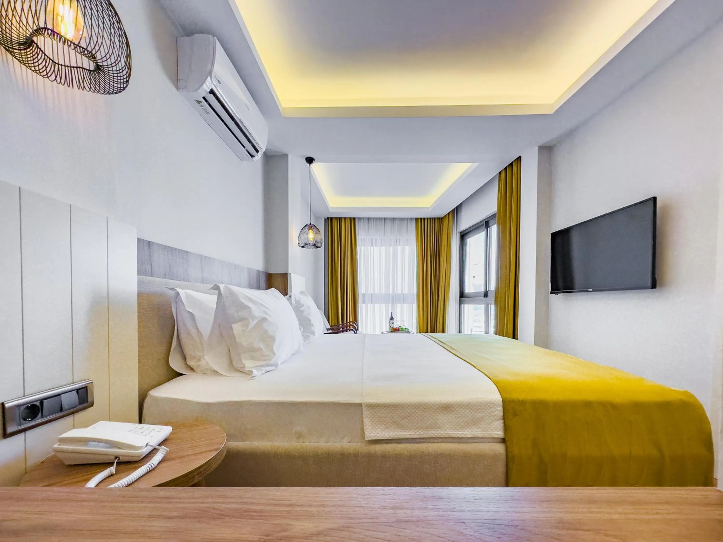 Bed in Dedeoğlu Port Hotel