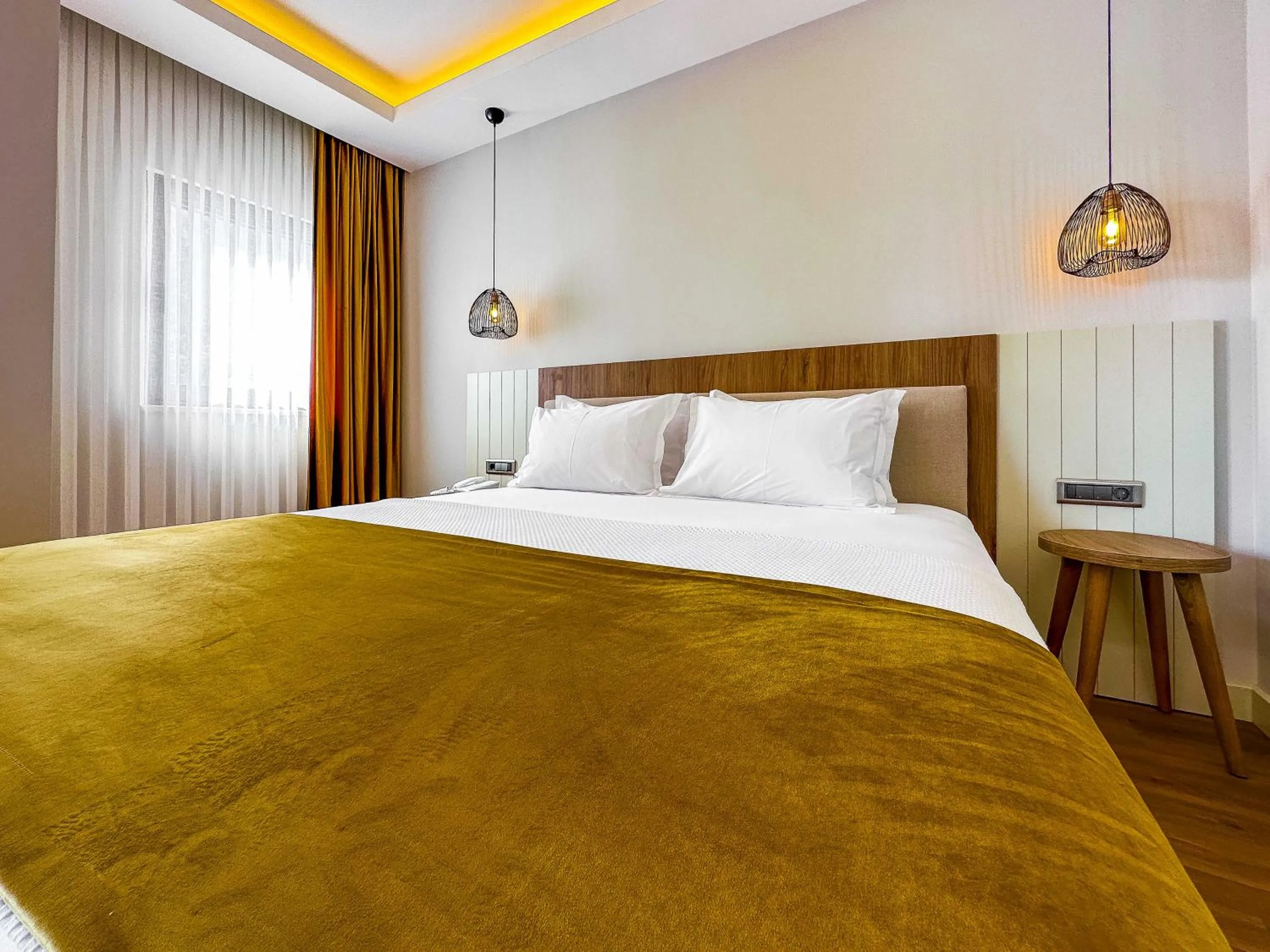 Bed in Dedeoğlu Port Hotel