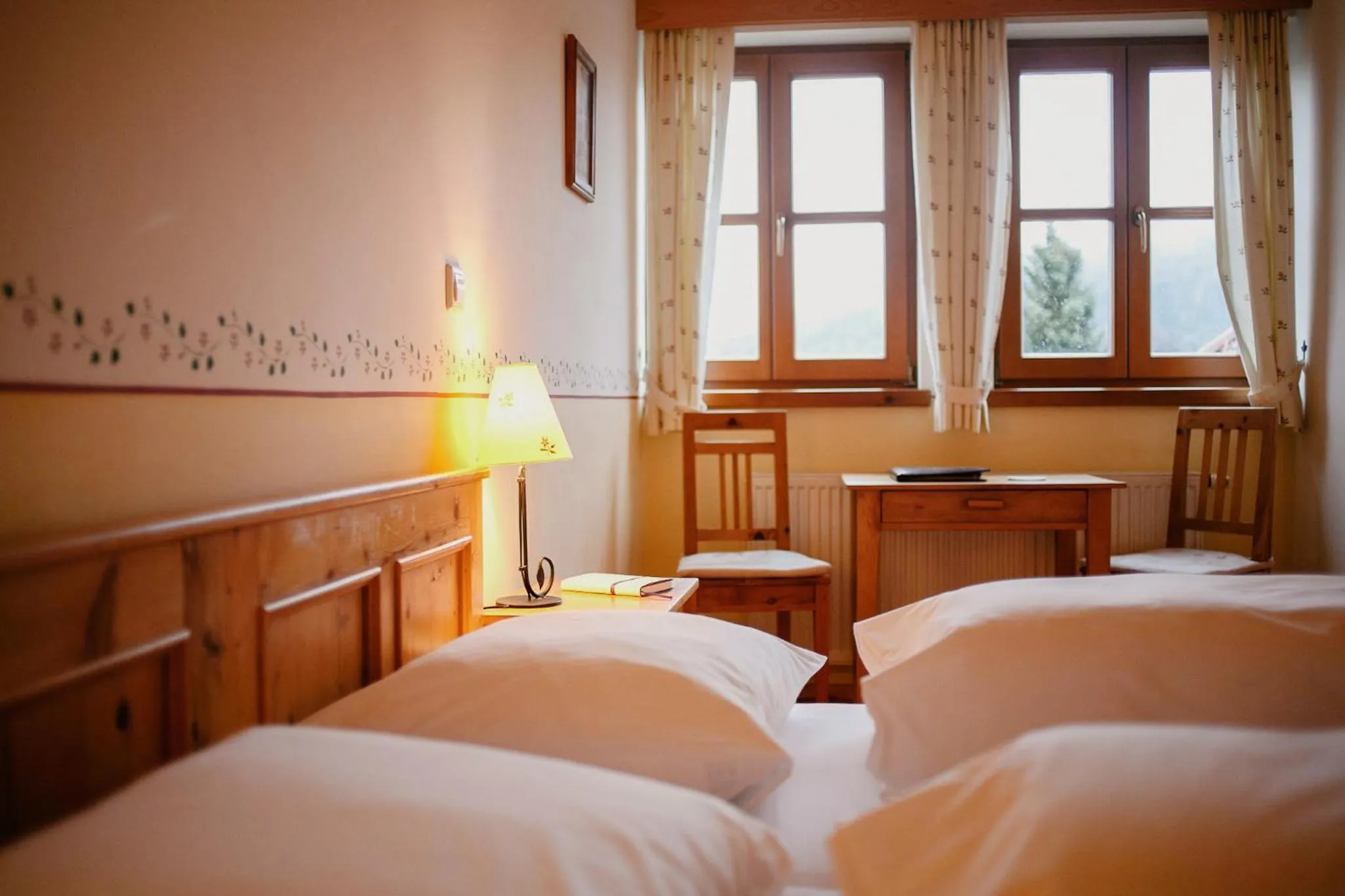 Bed in Hotel-Gasthof Weitgasser