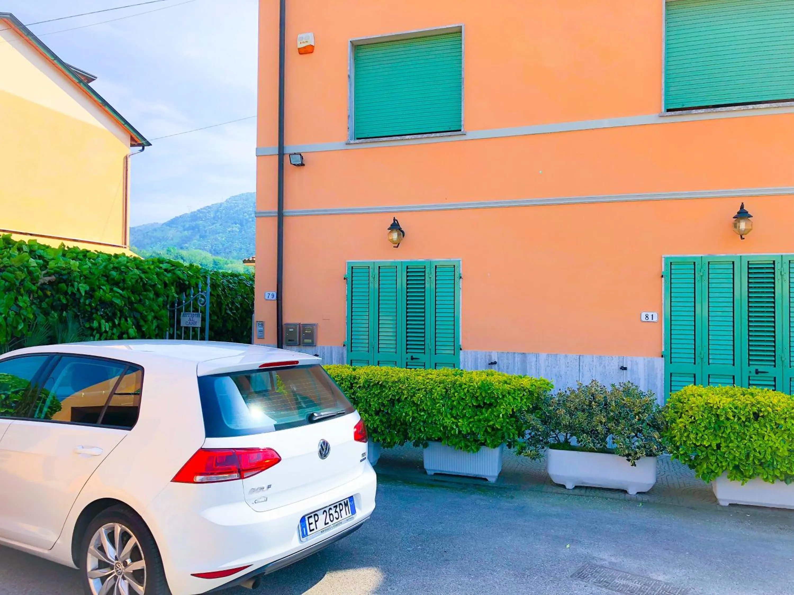 Facade/entrance in Cuore di Nozzano Castello