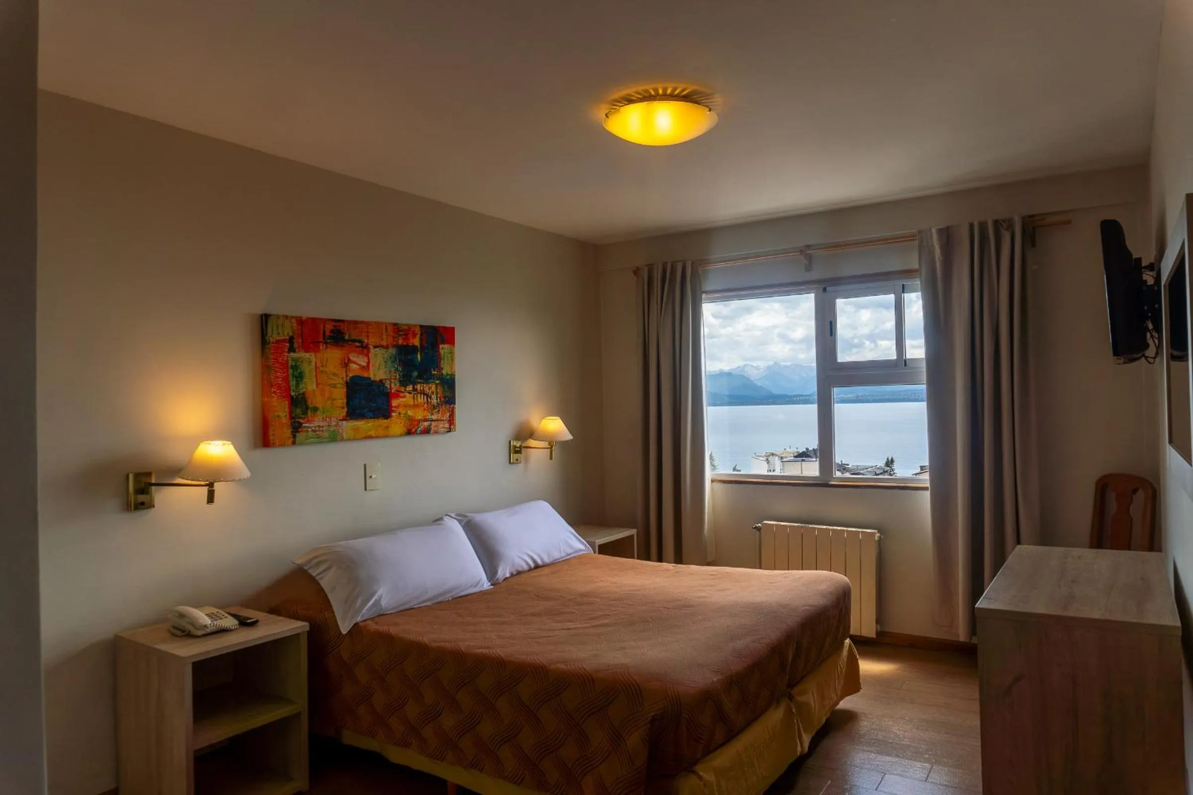 Bedroom, Bed in Patagonia Sur Hotel