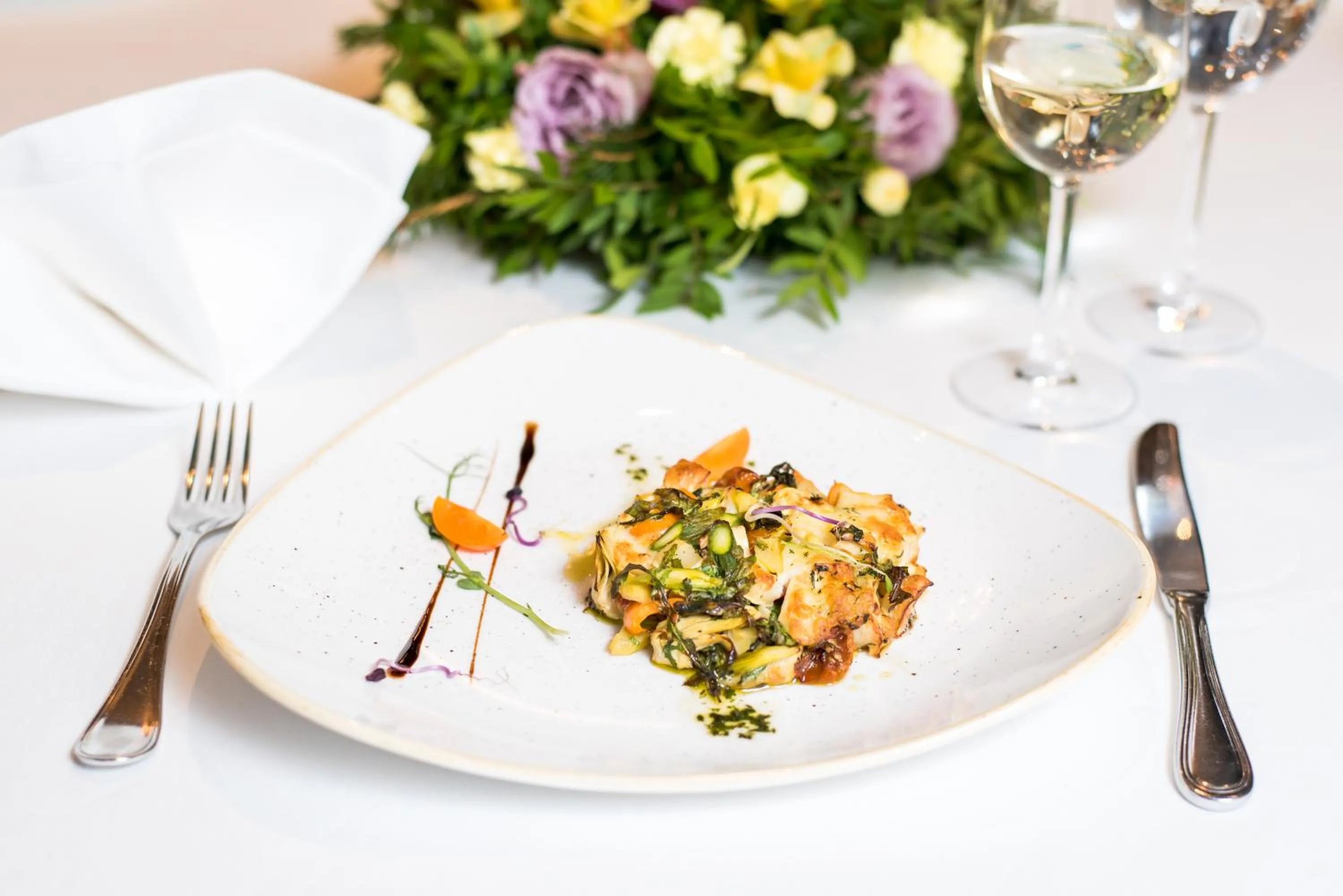 Restaurant/places to eat in Crystal Palace Boutique Hotel