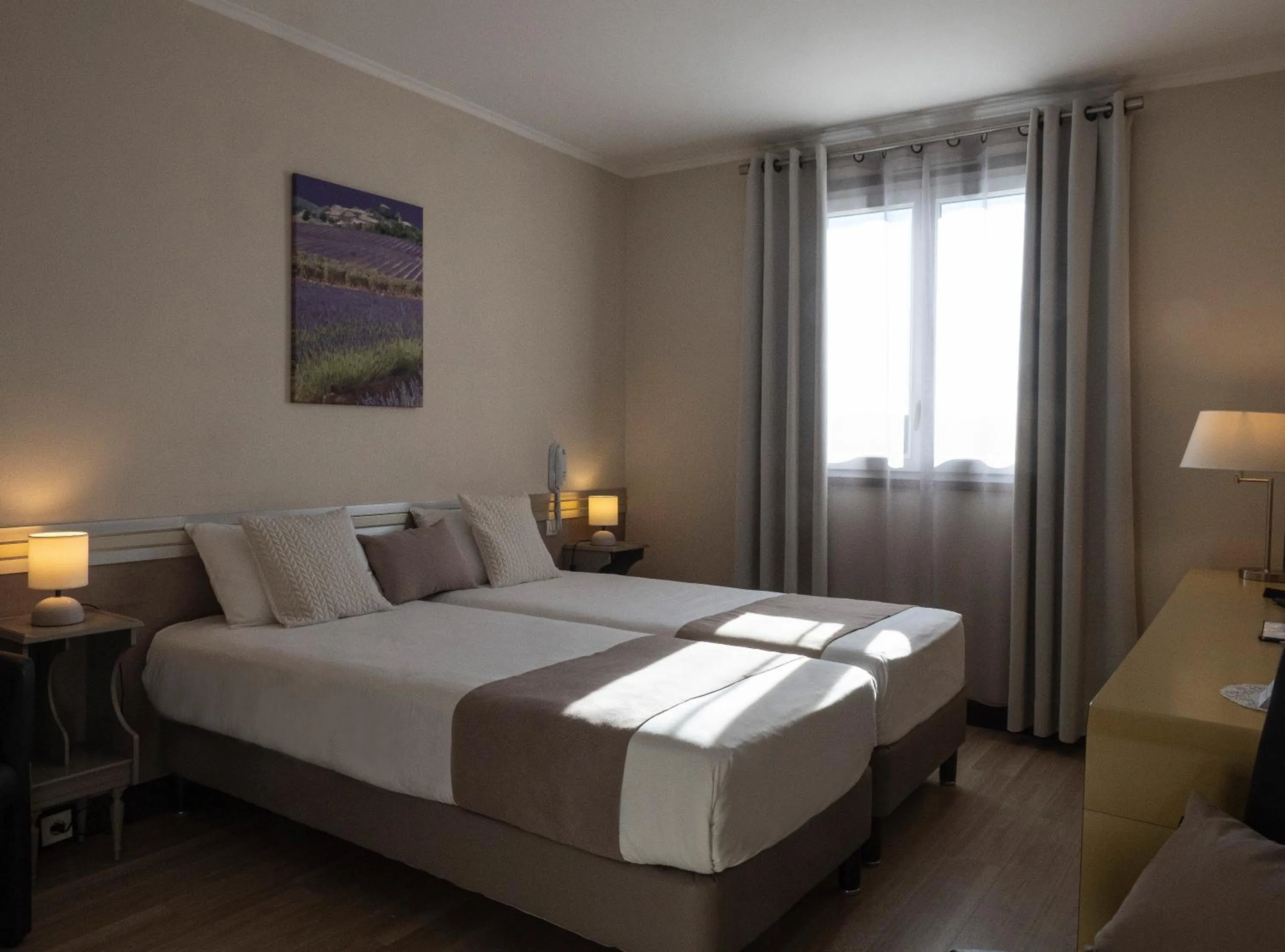 Bedroom, Bed in Hotel Les Oliviers