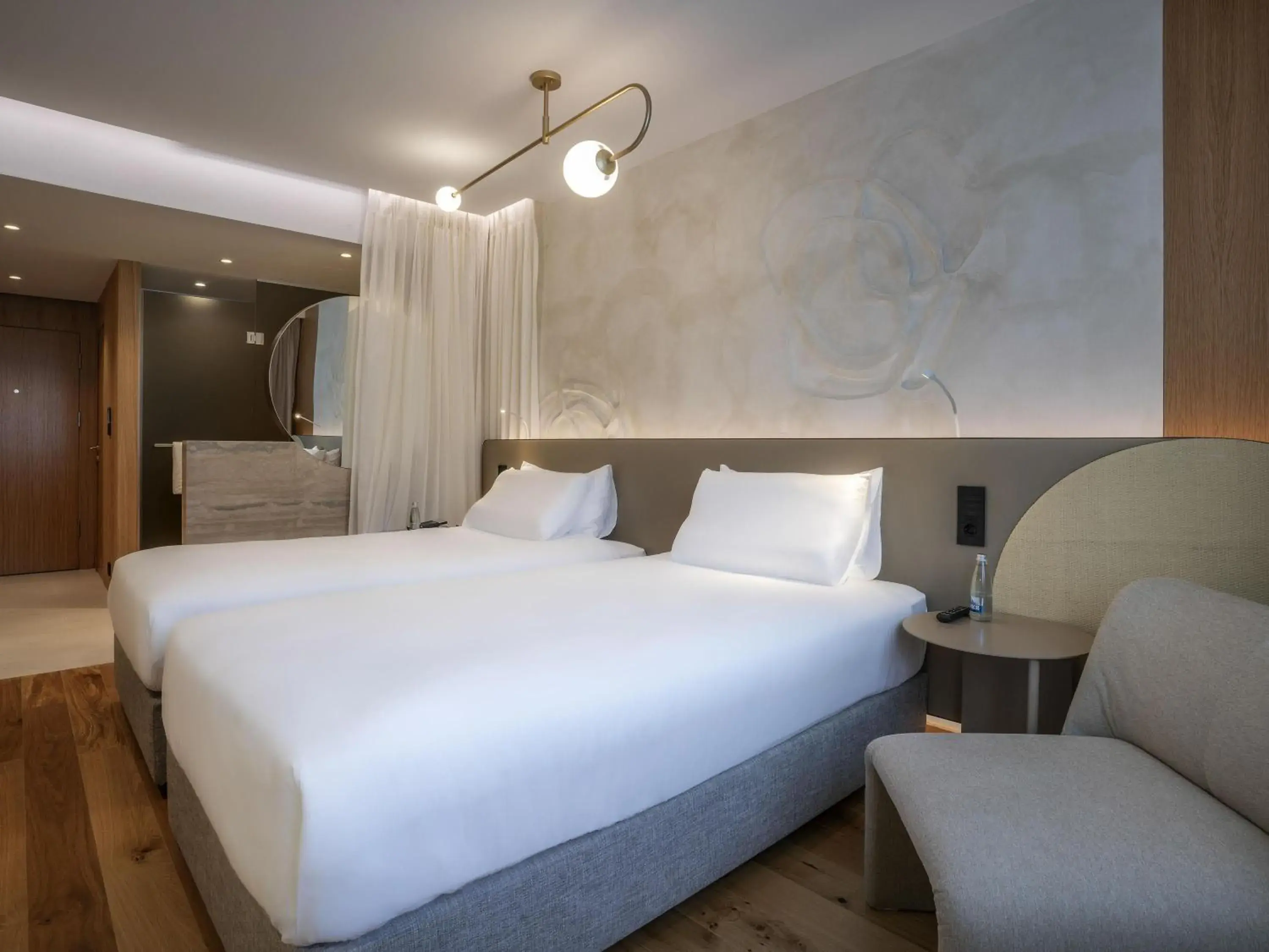 Deluxe Twin Room with Balcony - single occupancy in Maison Sofia - MGallery Deluxe Twin Room with Balcony - single occupancy in Maison Sofia - MGallery