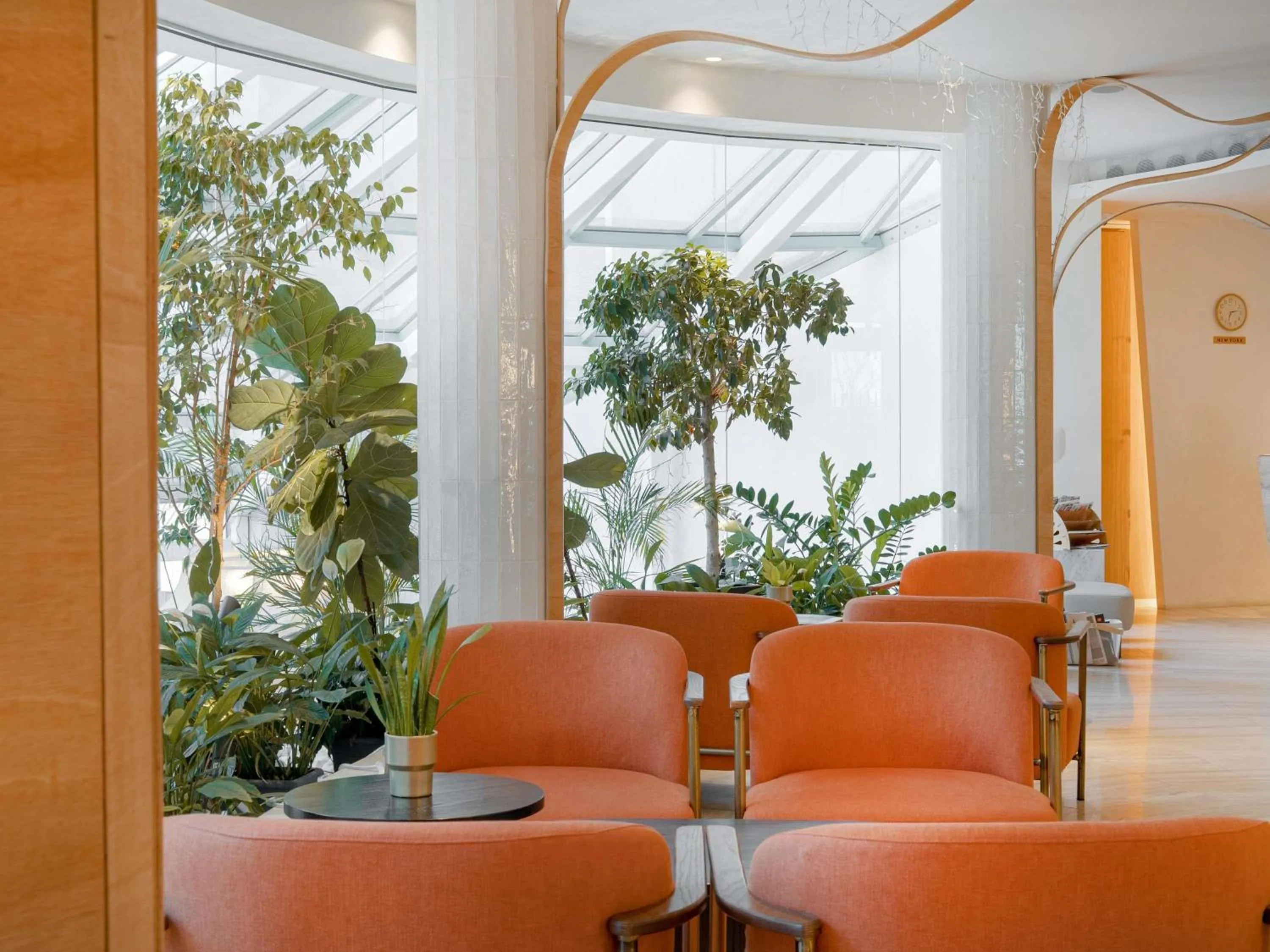 Lounge or bar in Maison Sofia - MGallery