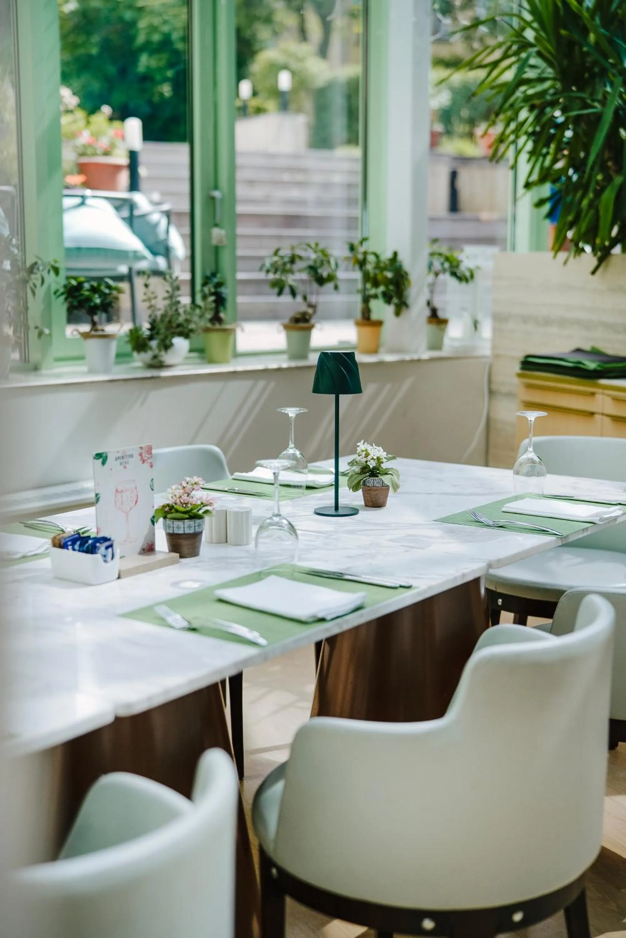 Restaurant/places to eat in Maison Sofia - MGallery