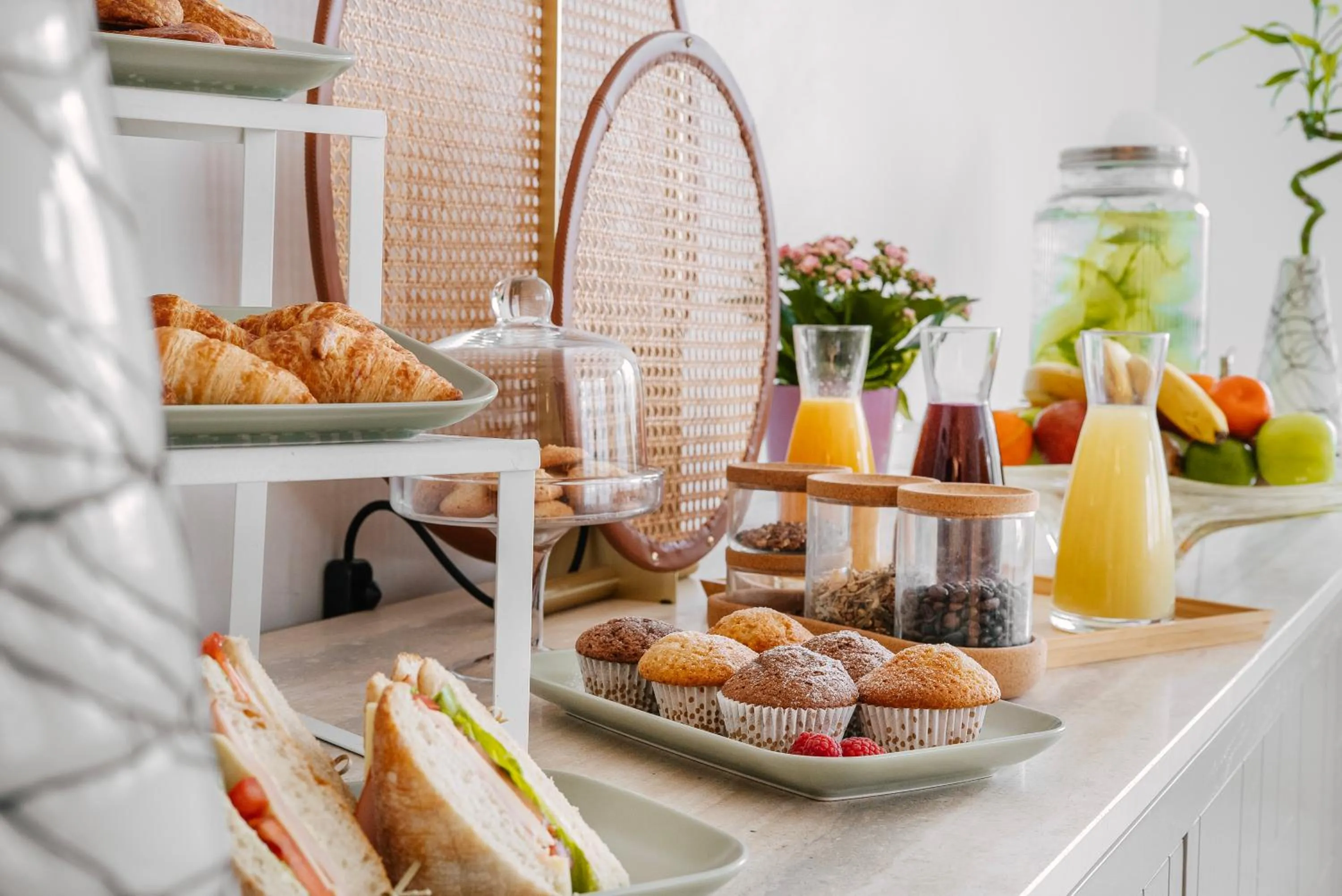 Meeting/conference room in Maison Sofia - MGallery