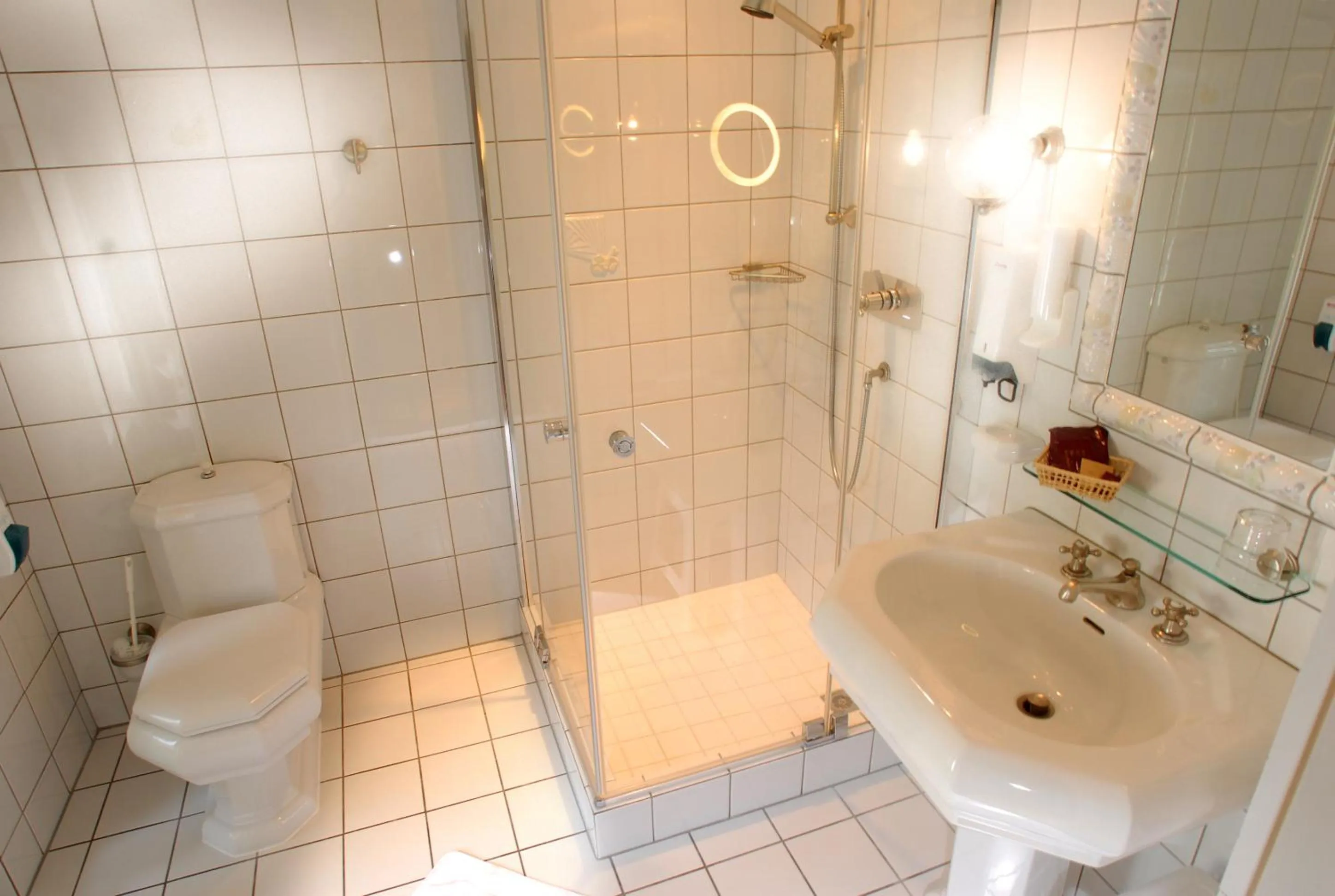 Bathroom in Hotel Gasthof Löwen