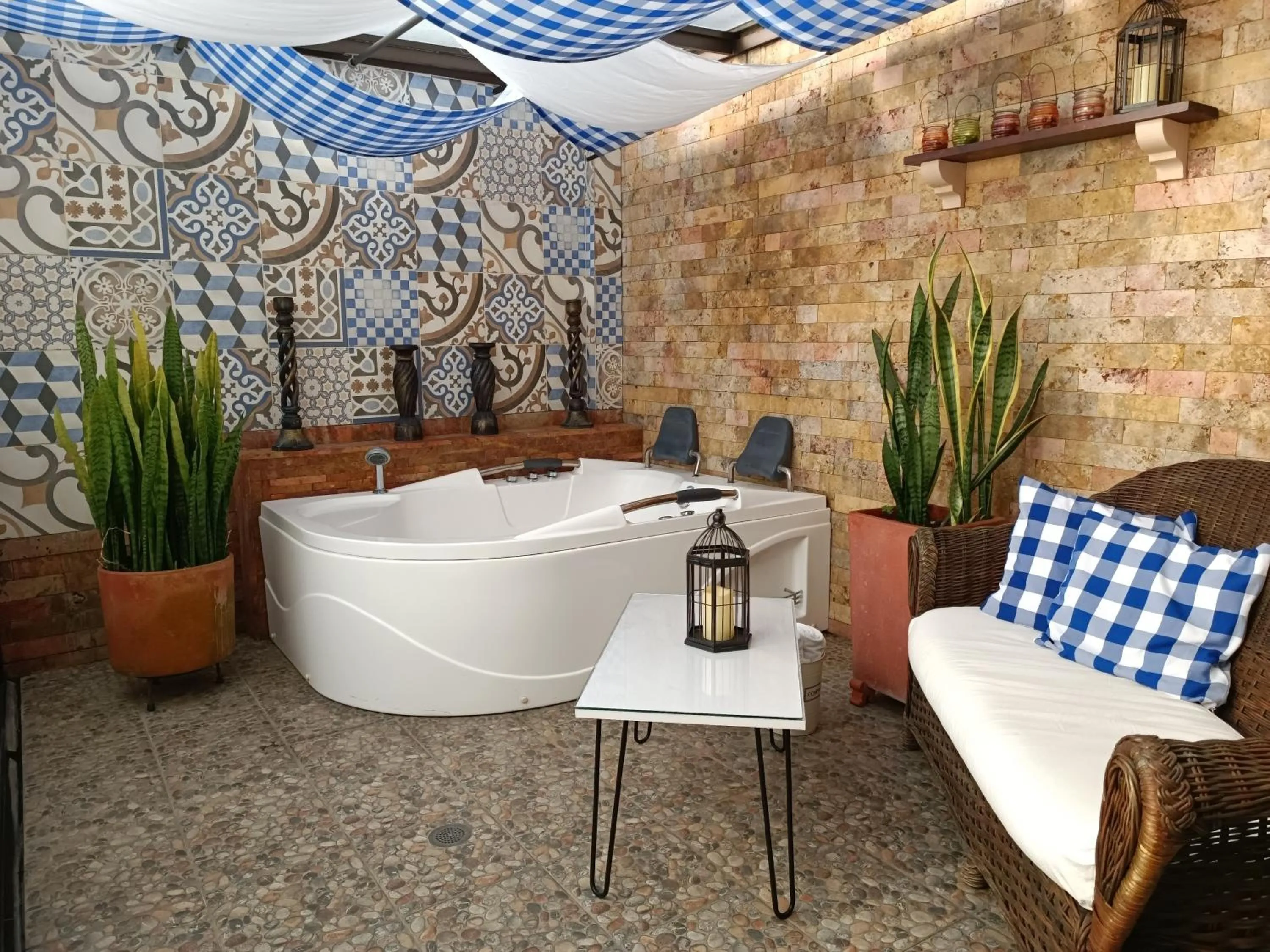 Balcony/Terrace in Hotel Boutique Confort Suites