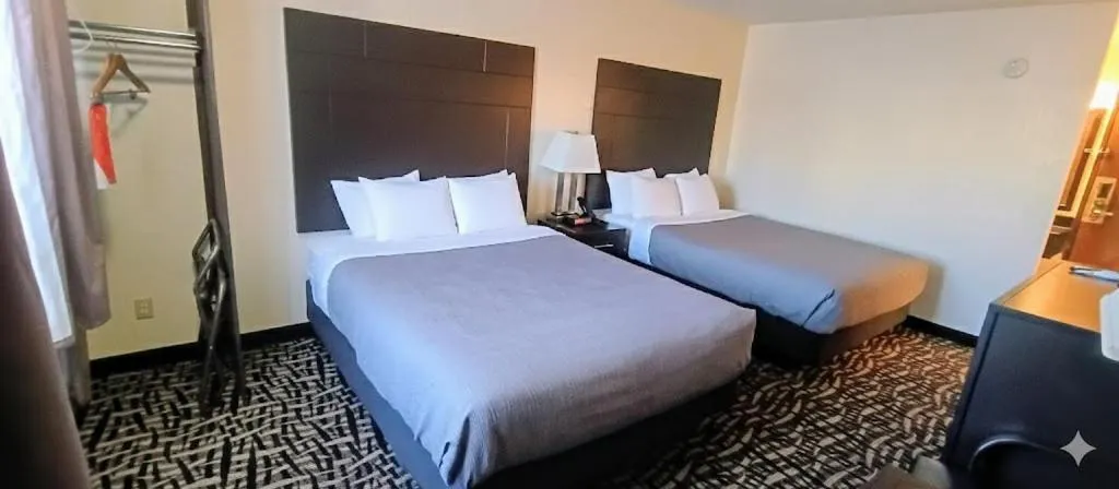 Photo of the whole room, Bed in Quality Inn Lamar
