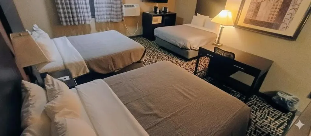 Bed in Quality Inn Lamar