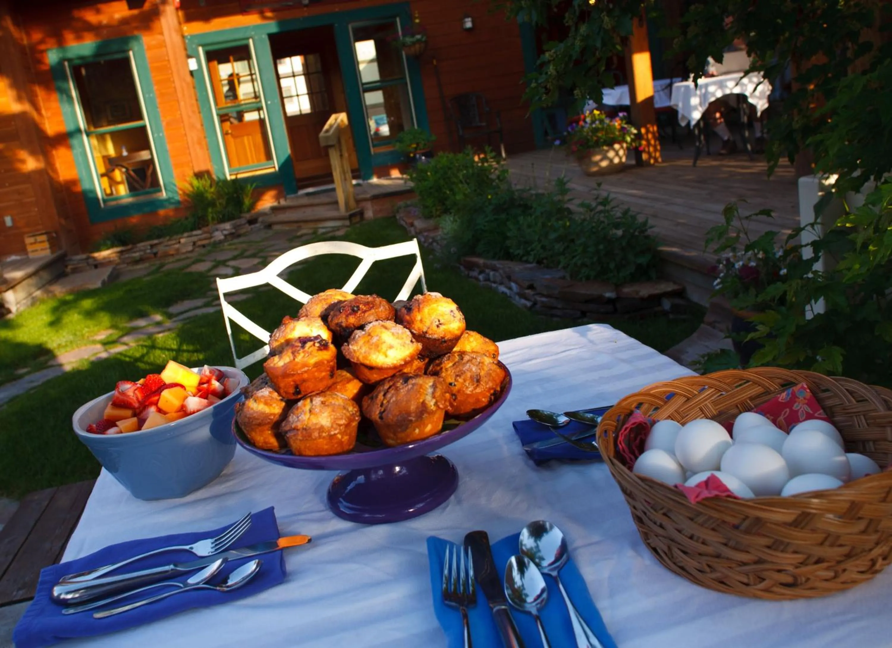 Breakfast in The Alpine House