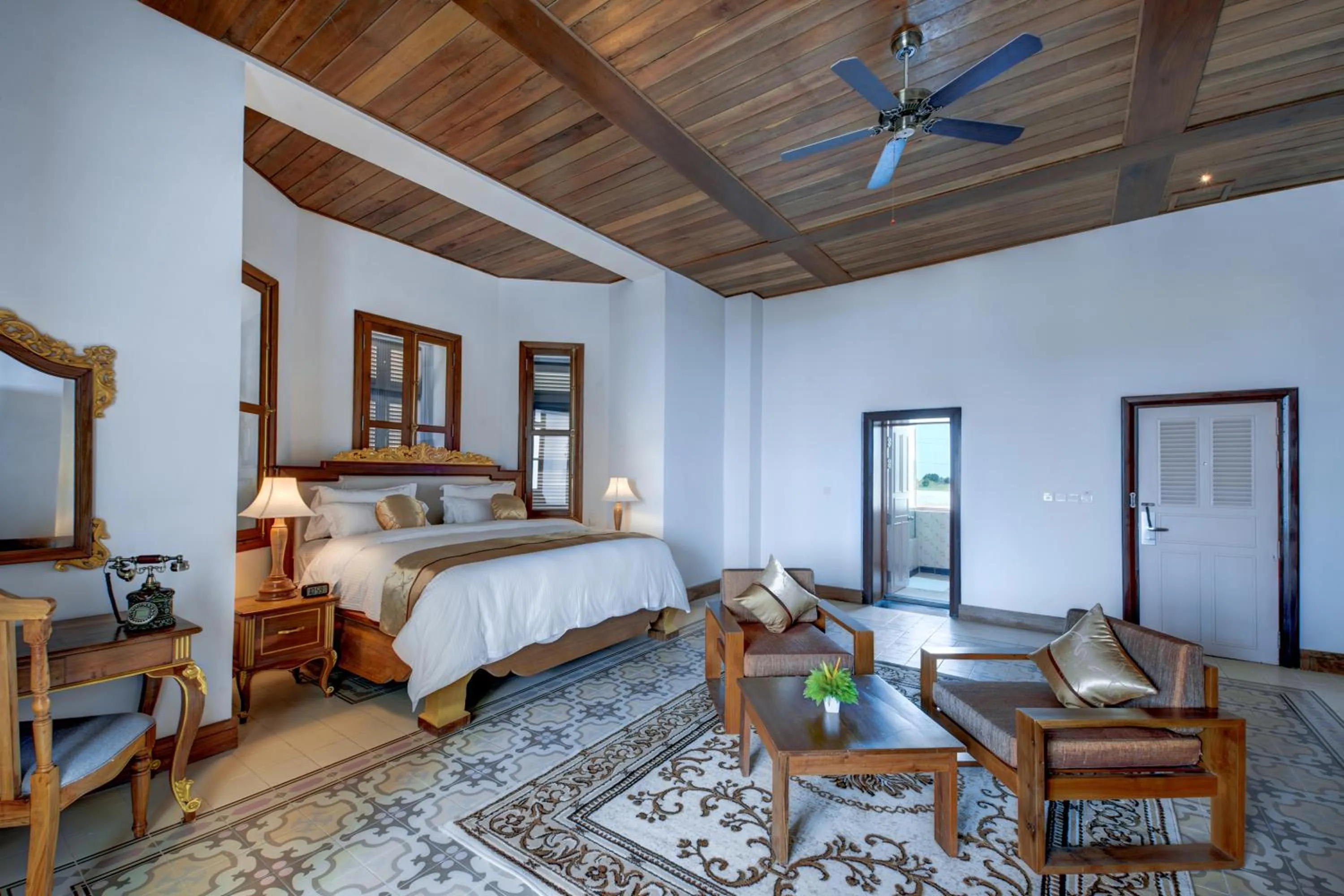 Bedroom, Bed in Le Bokor Palace