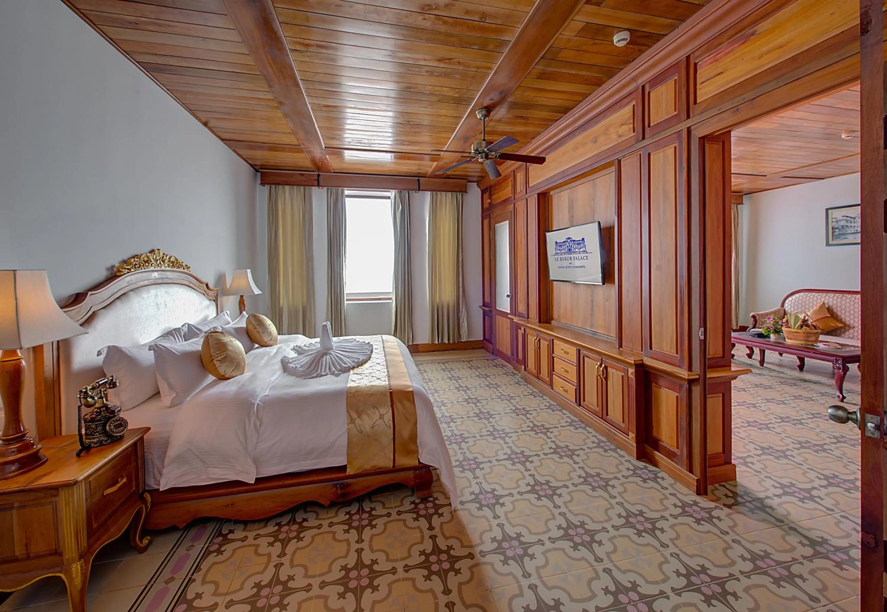 Bedroom, Bed in Le Bokor Palace