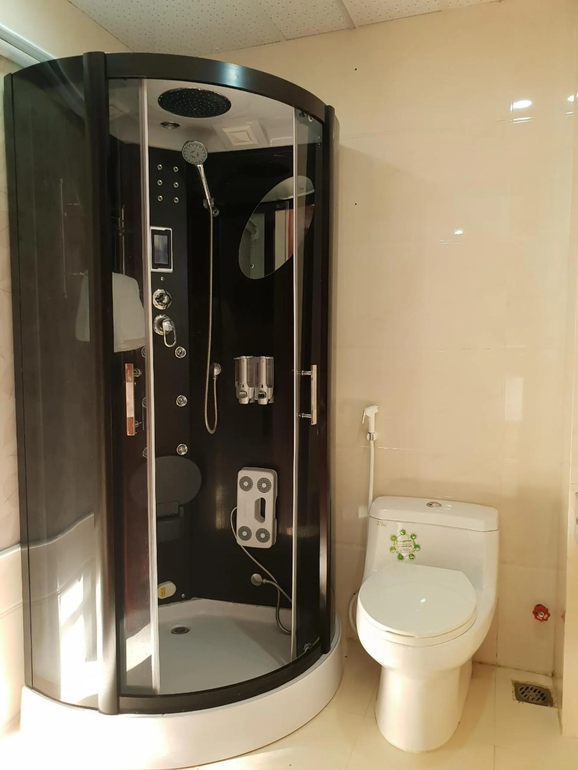 Bathroom in Phu Cuong Beach Hotel