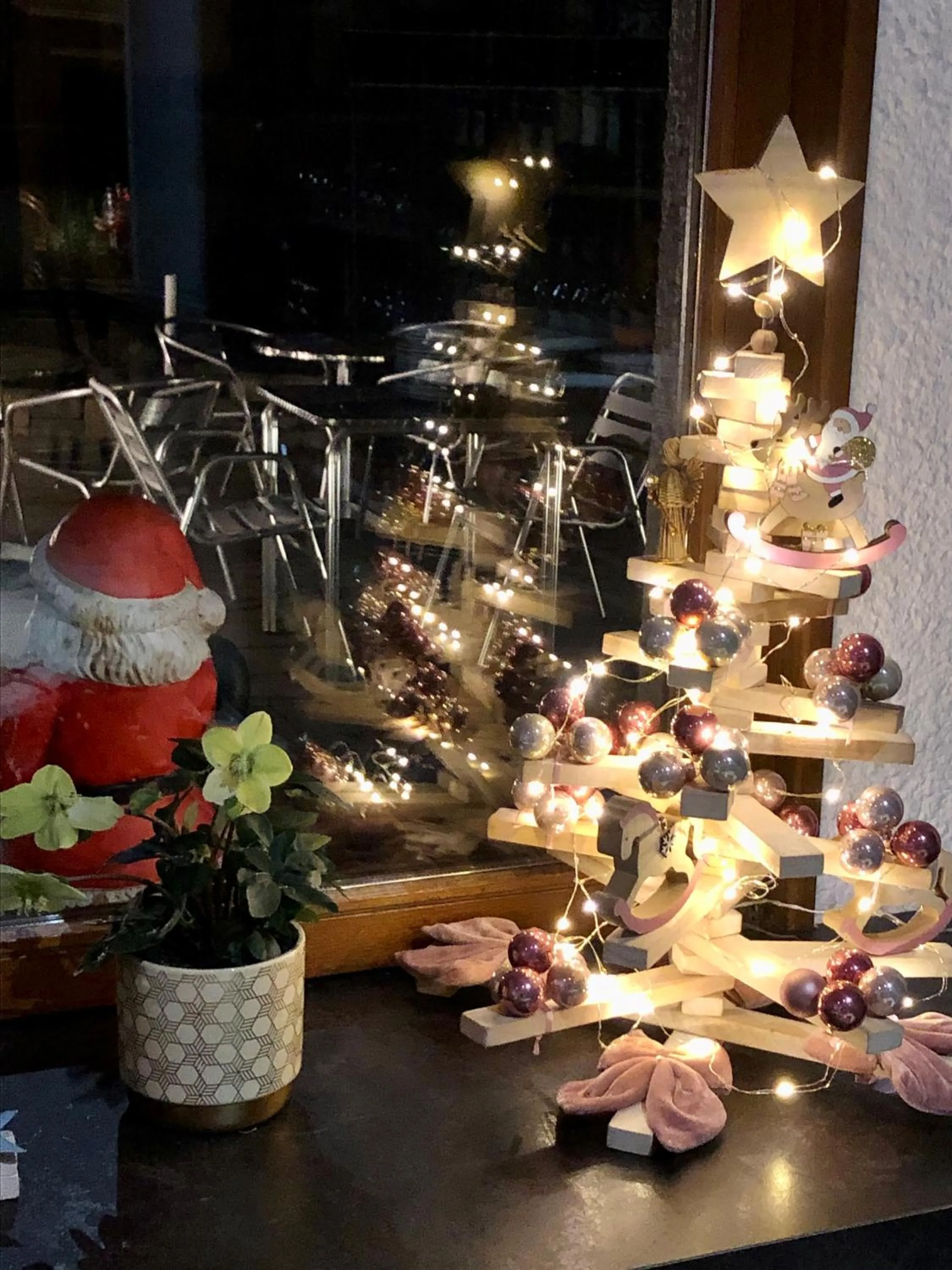 Decorative detail in Les Tilleuls Montbeliard Sud Audincourt