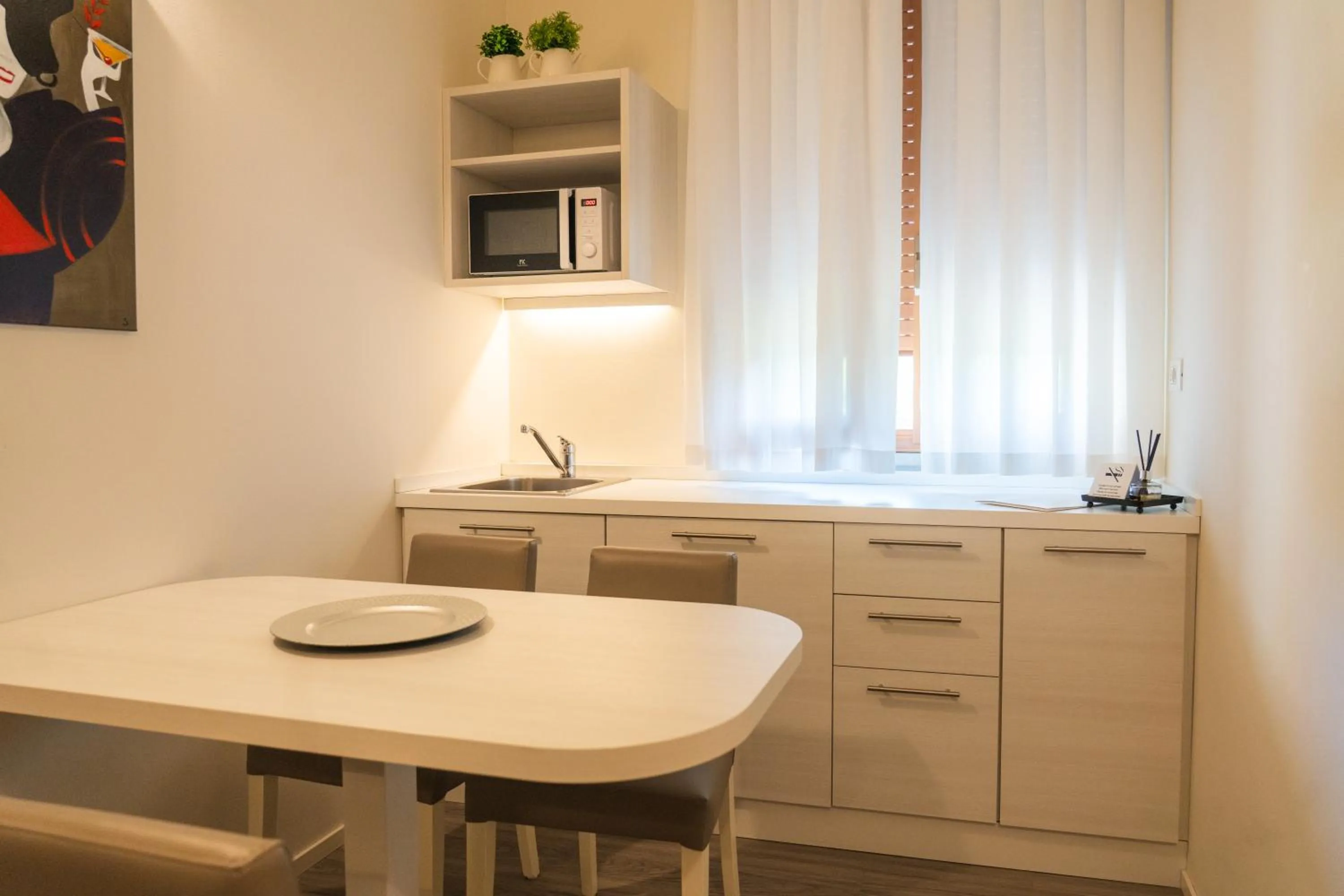 microwave in Hotel Globo