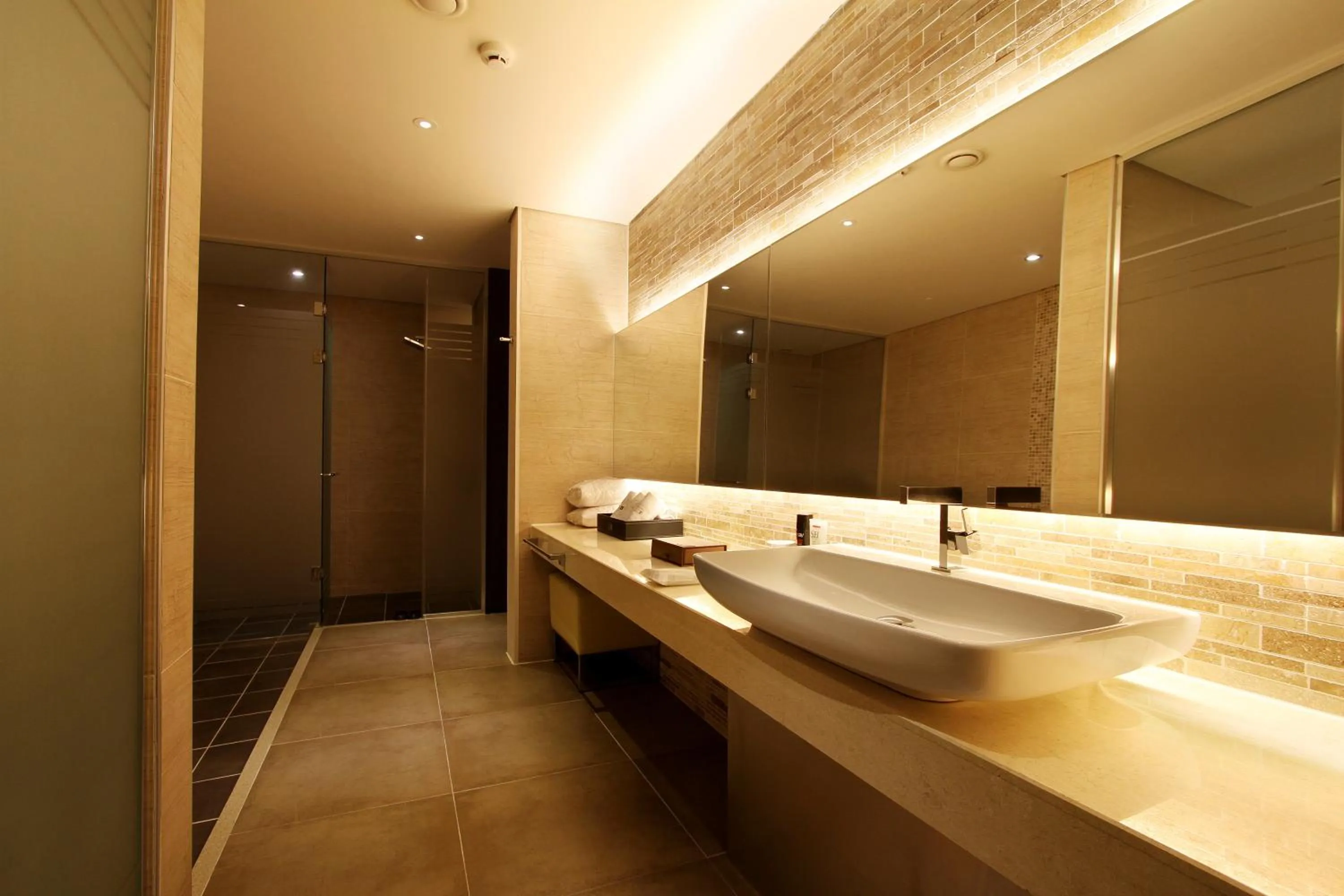 Uijeongbu Latree Hotel