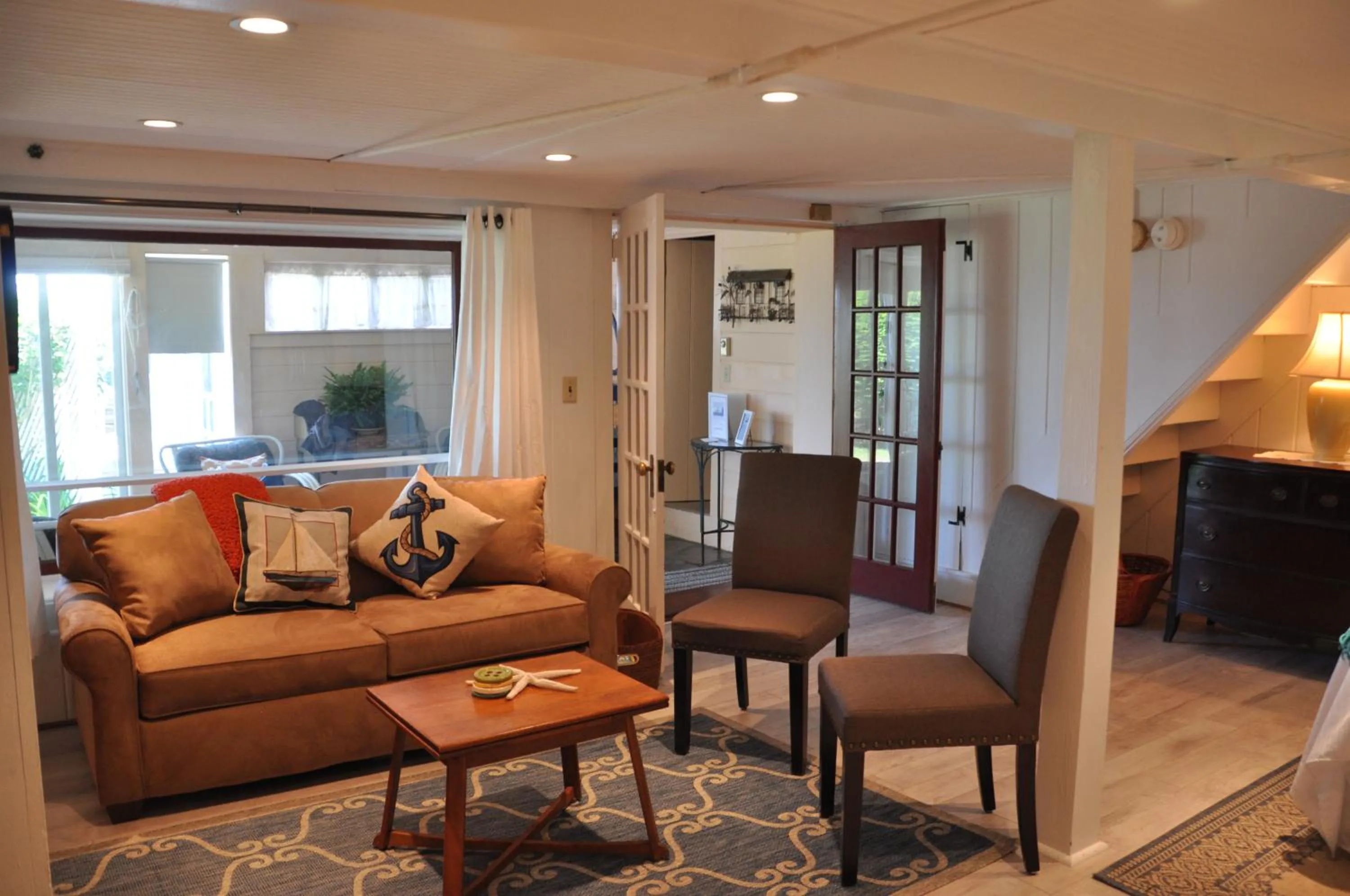 Living room in The Masthead Resort