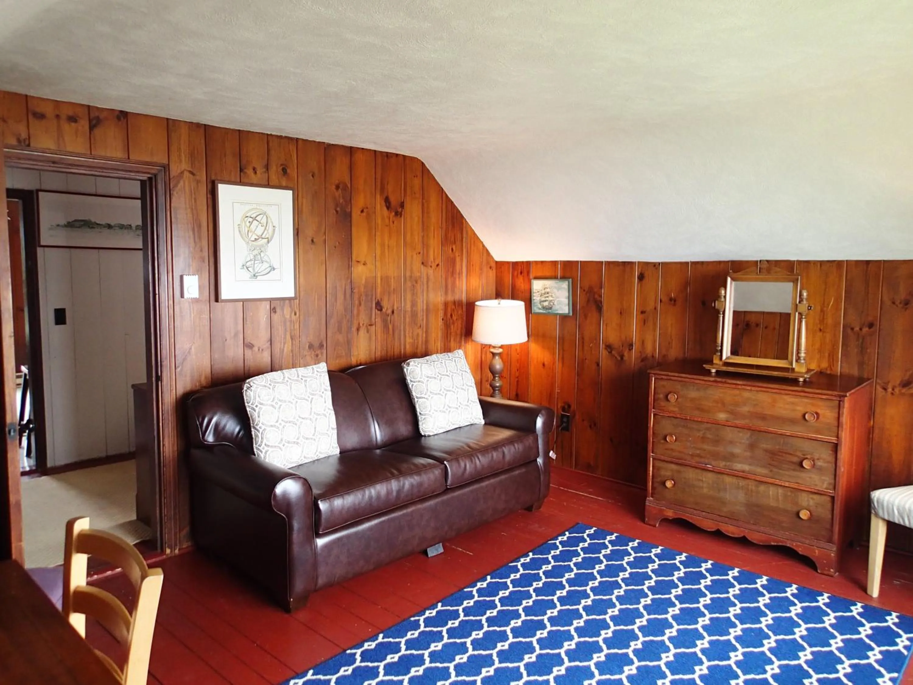 Living room in The Masthead Resort