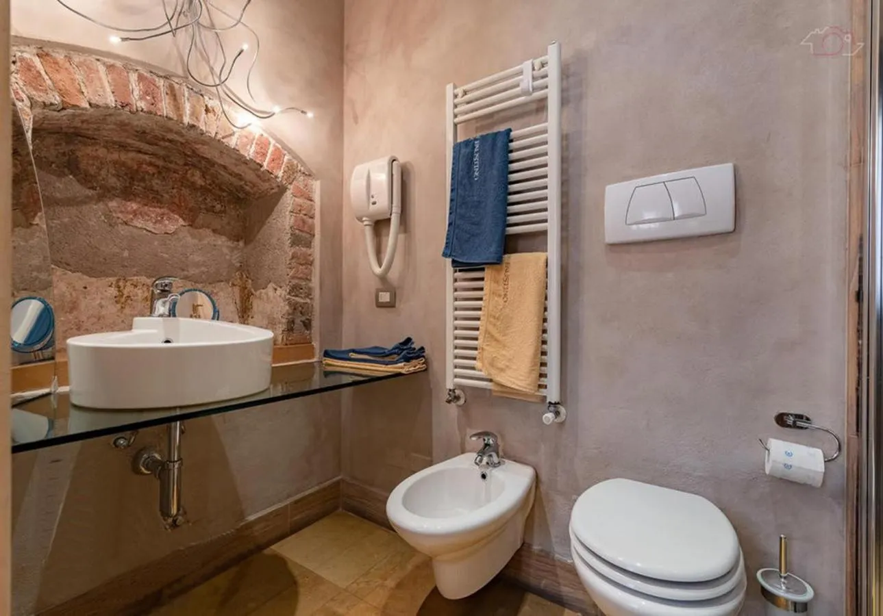 Bathroom in Residenza San Faustino