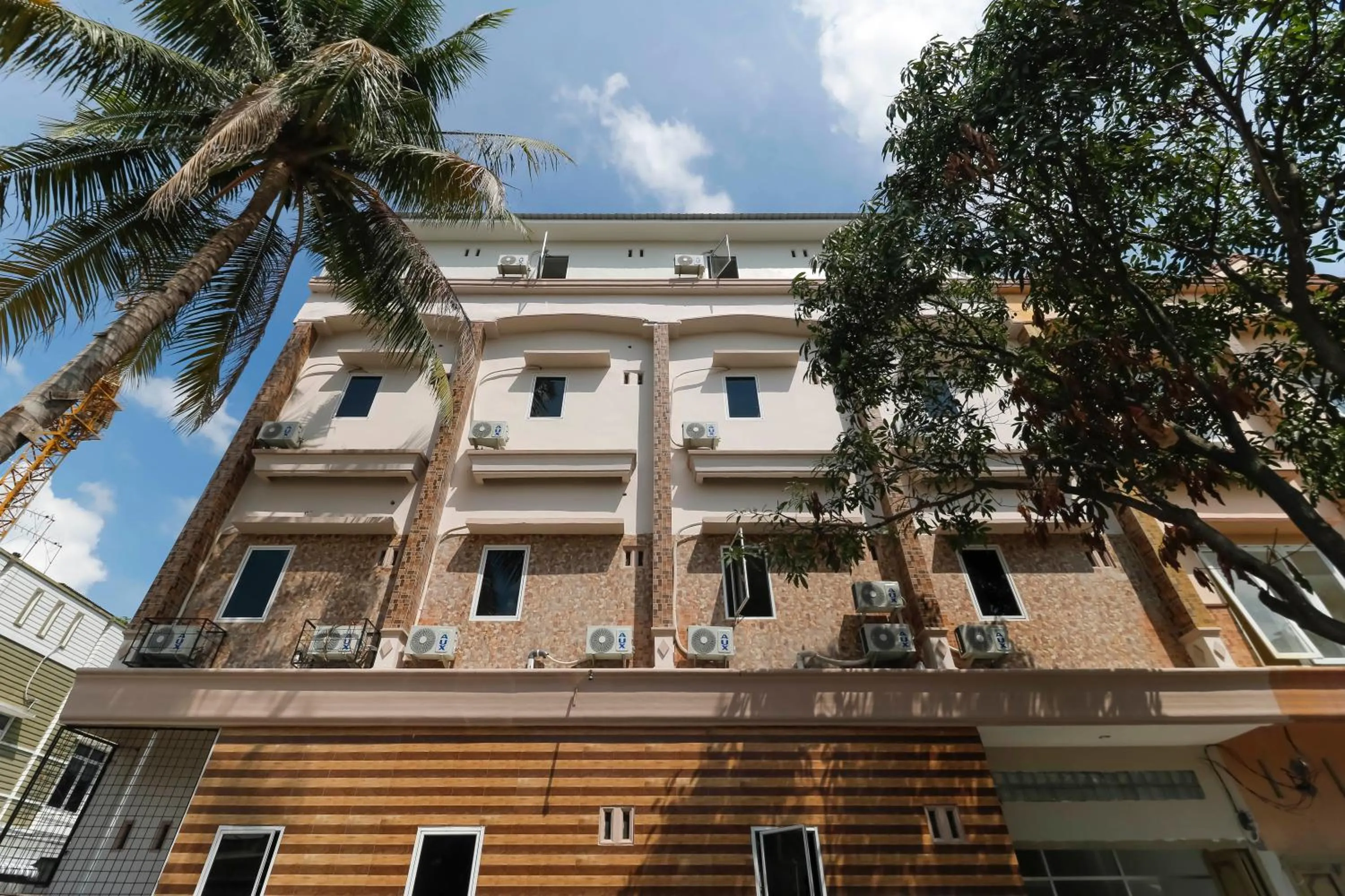 Property building in RedDoorz Plus near RS Royal Prima Medan