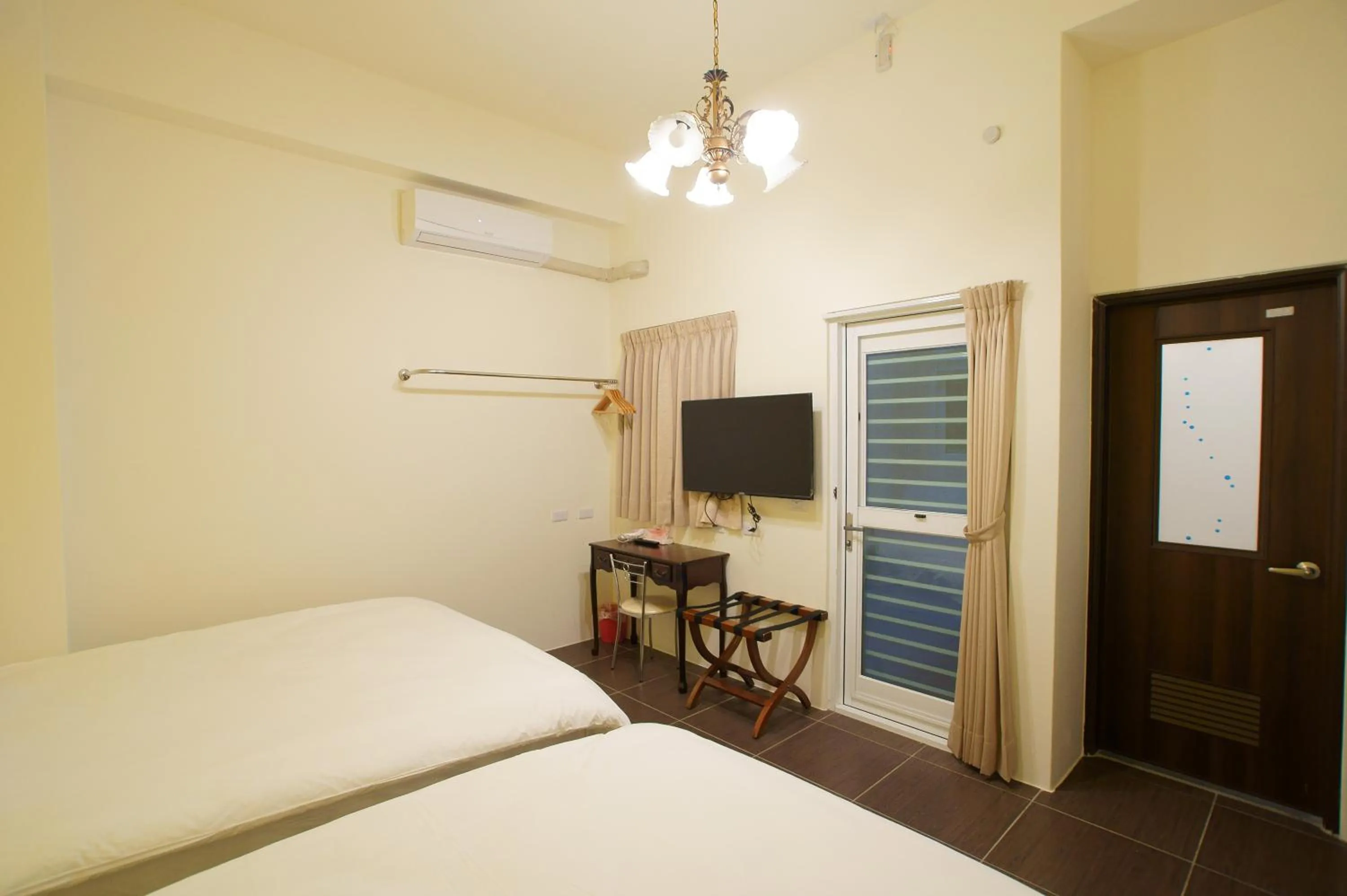 Bed in Trip Village-Hulk's Homestay