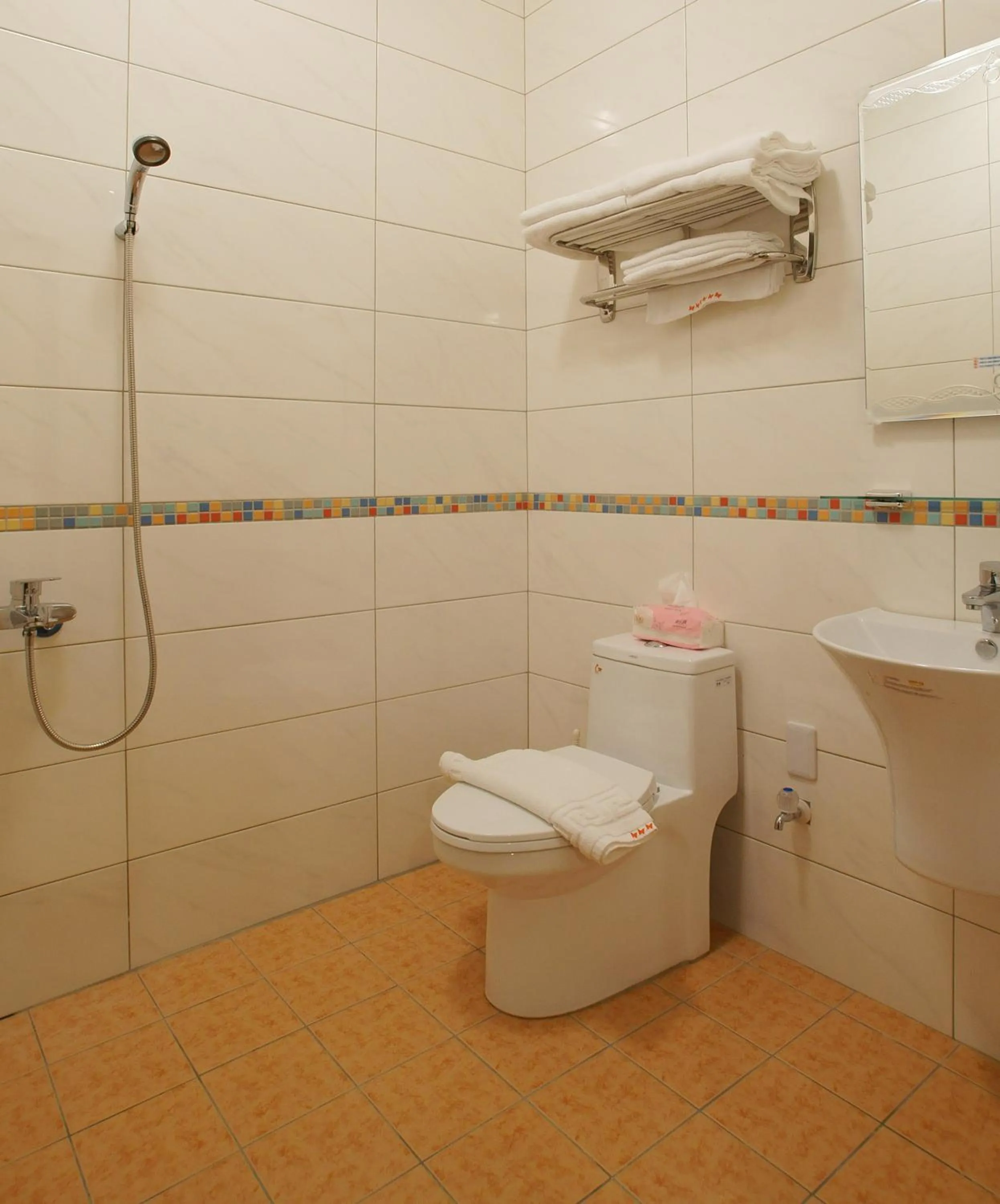 Bathroom in Trip Village-Hulk's Homestay