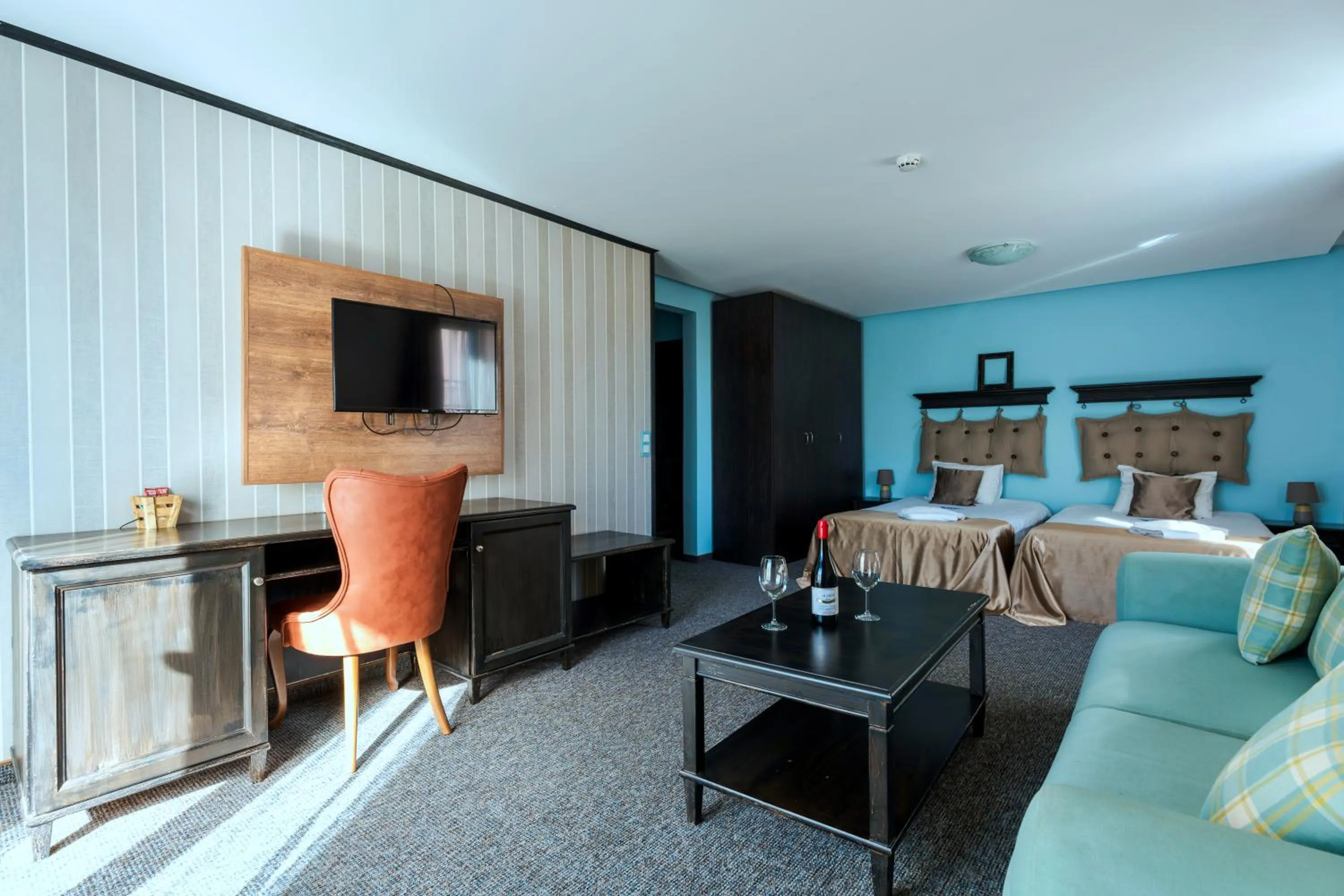 Photo of the whole room, Bed in Wellness Hotel Bulgaria