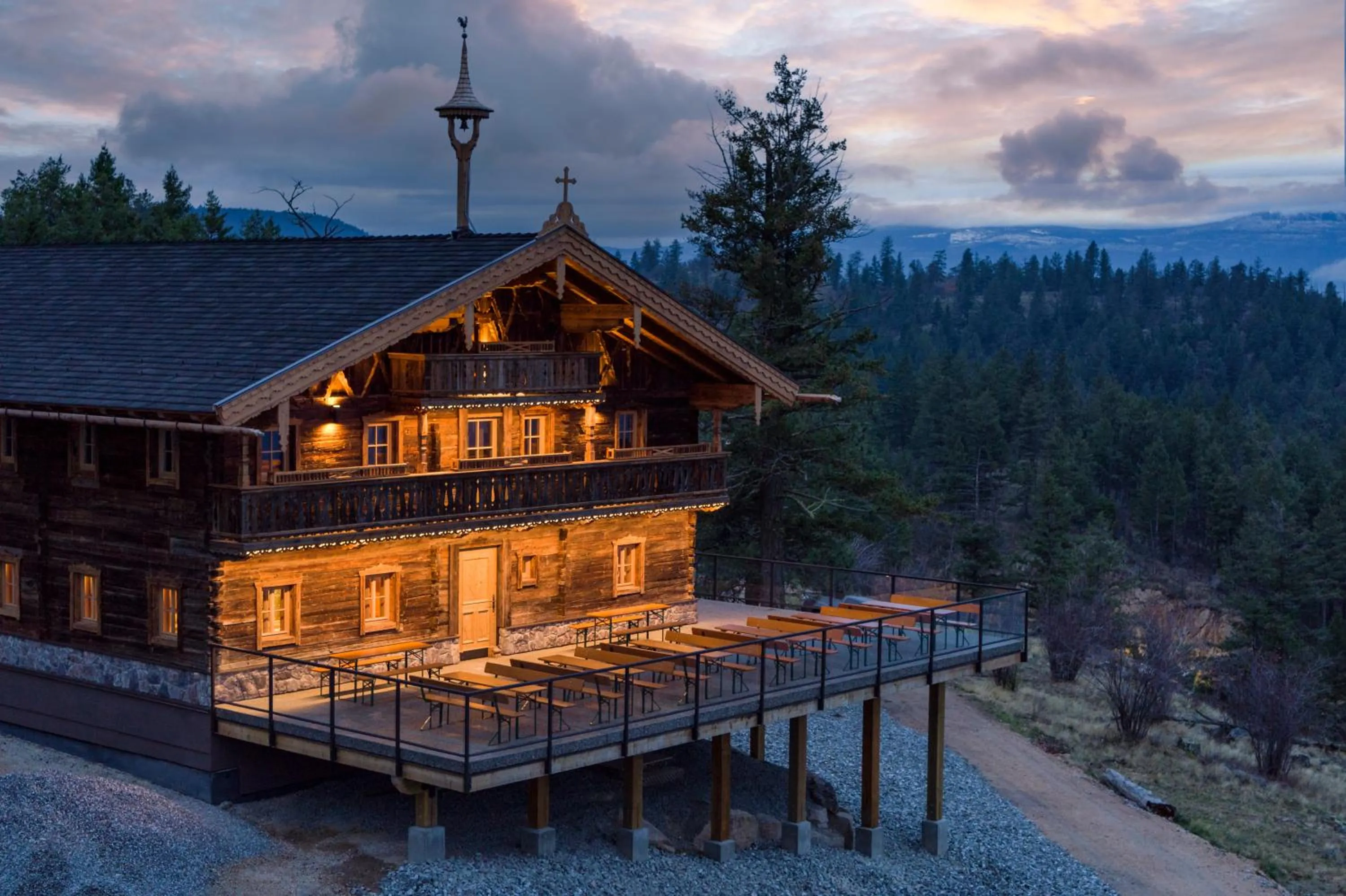 Restaurant/places to eat in Sparkling Hill Resort and Spa - Adults-Only Resort