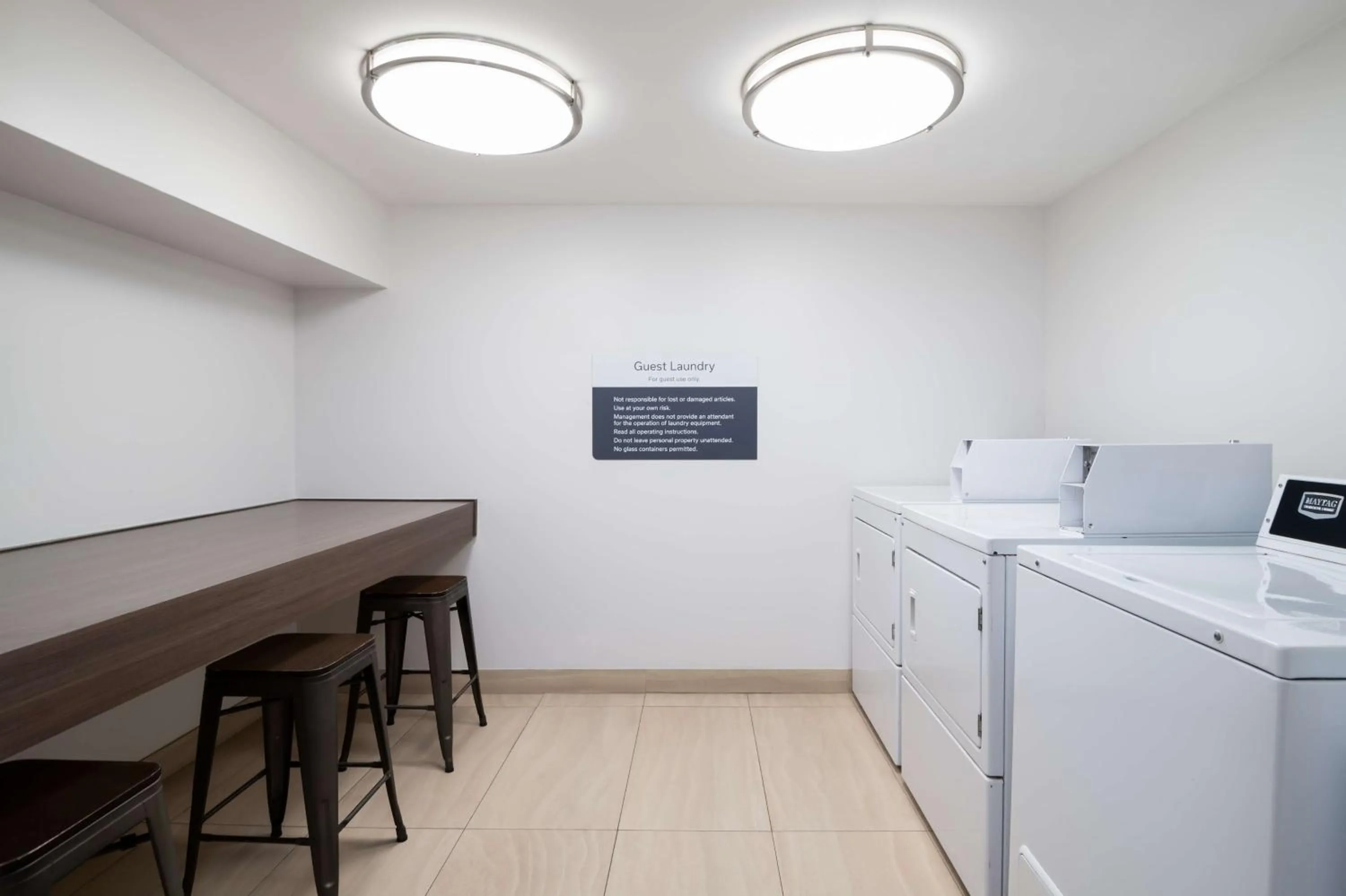 washing machine in Hilton Garden Inn Daytona Beach Oceanfront