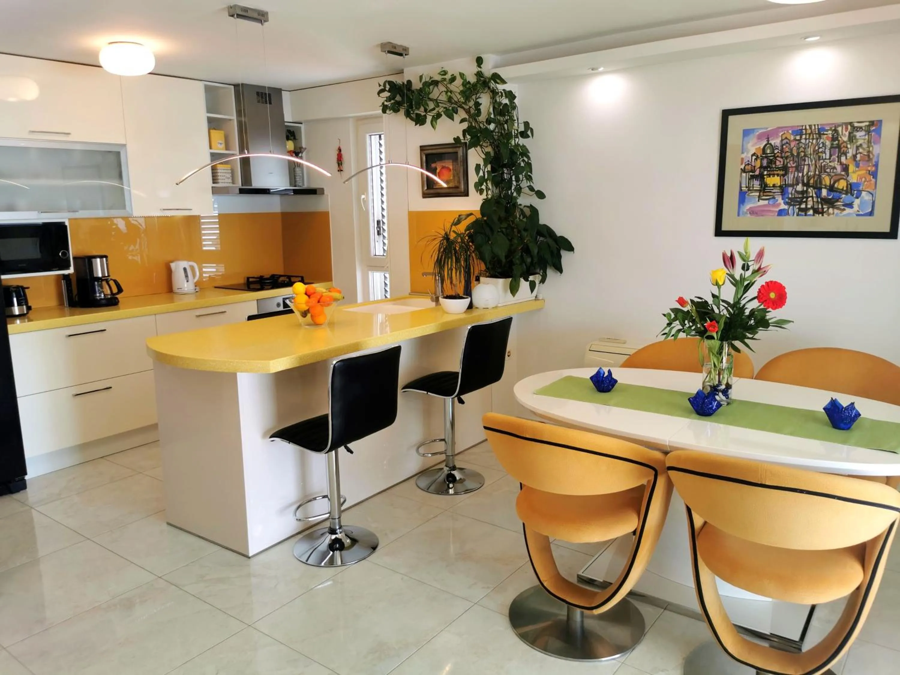 Kitchen or kitchenette in Kate's Place