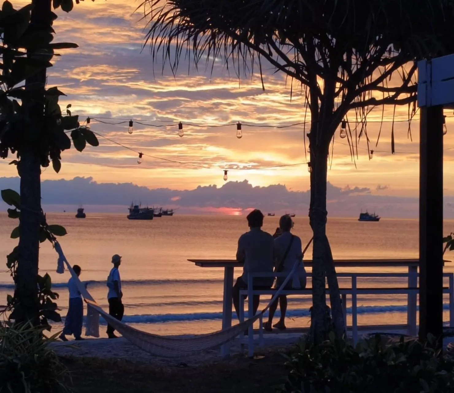 Beach in I-Lay House Koh Kood