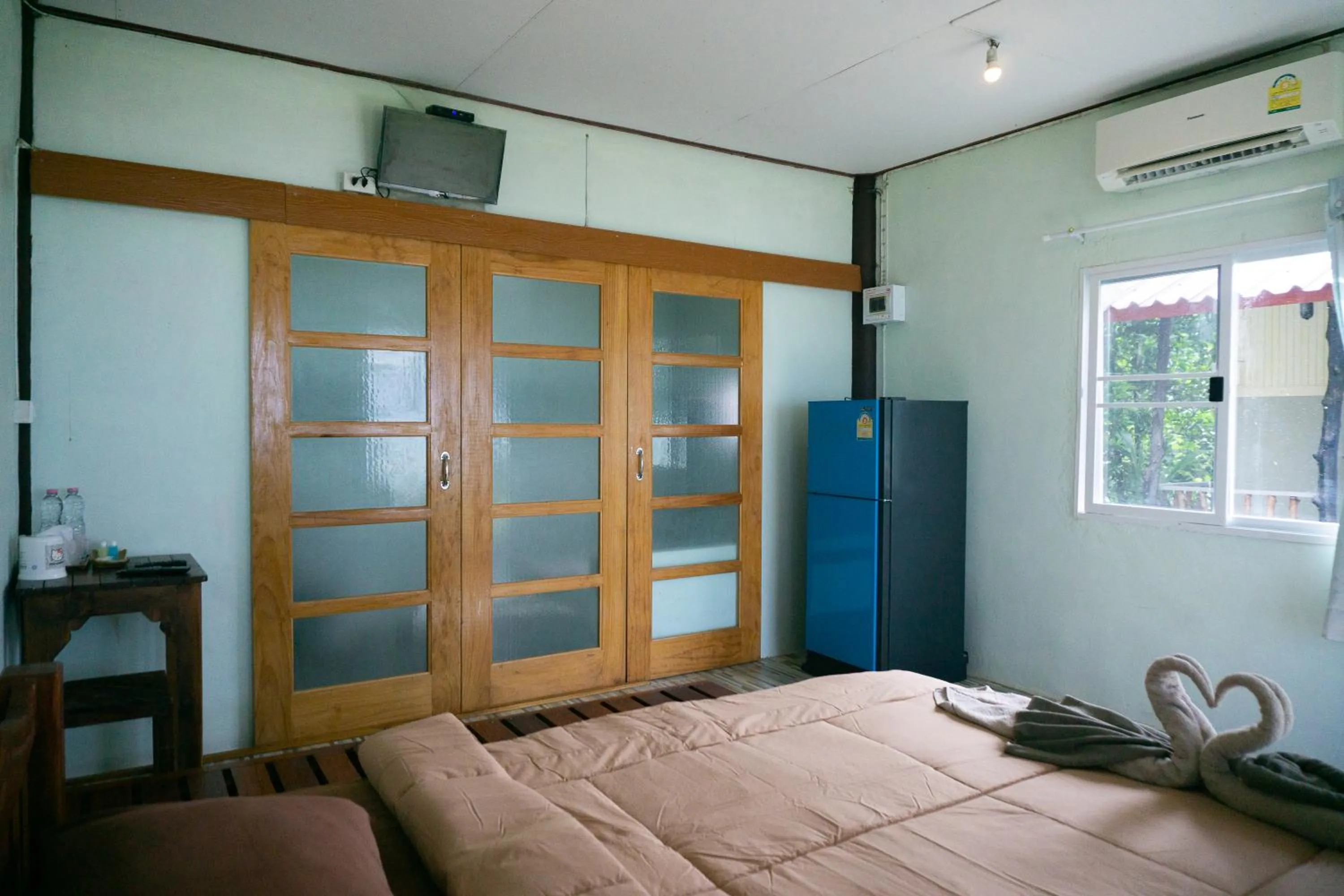 Bed in I-Lay House Koh Kood