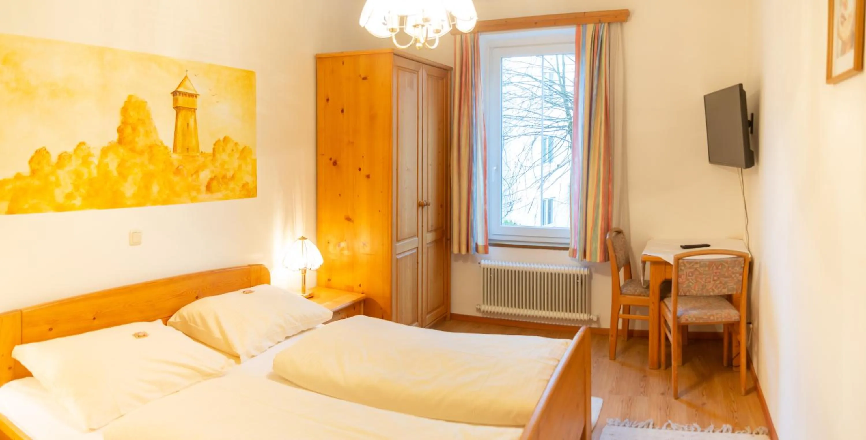 Bed in Hotel & Hostel Sandwirt