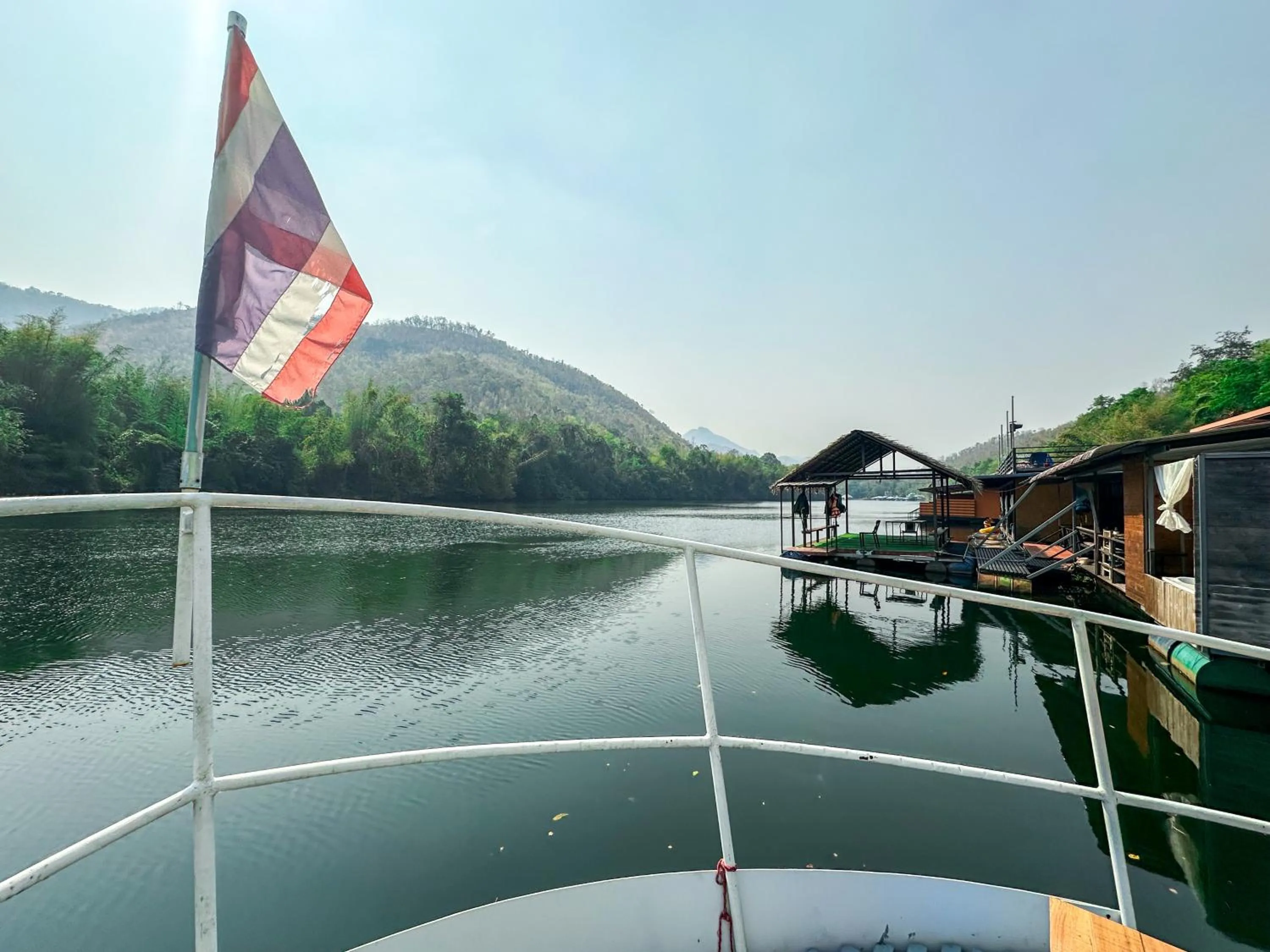 ชอว์ งาทอง รีสอร์ต Chor Ngar Thong Erawan Kanchanaburi