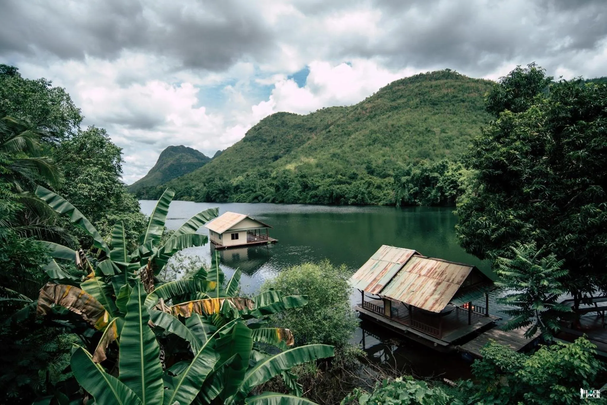 ชอว์ งาทอง รีสอร์ต Chor Ngar Thong Erawan Kanchanaburi
