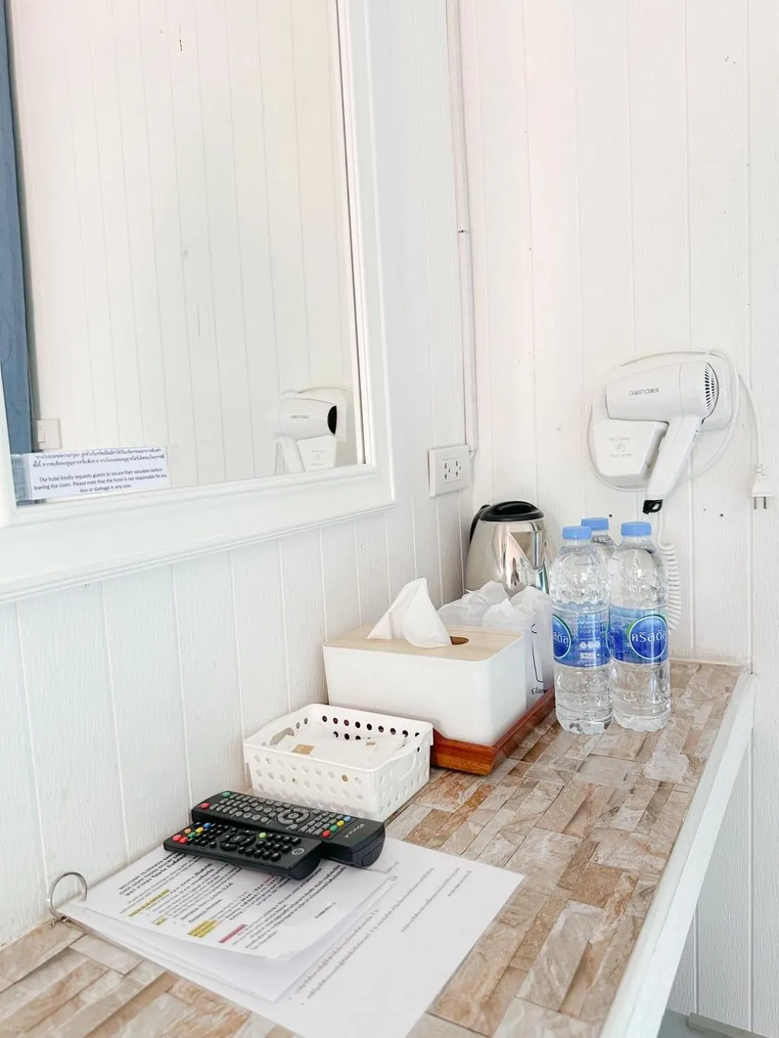 ชอว์ งาทอง รีสอร์ต Chor Ngar Thong Erawan Kanchanaburi