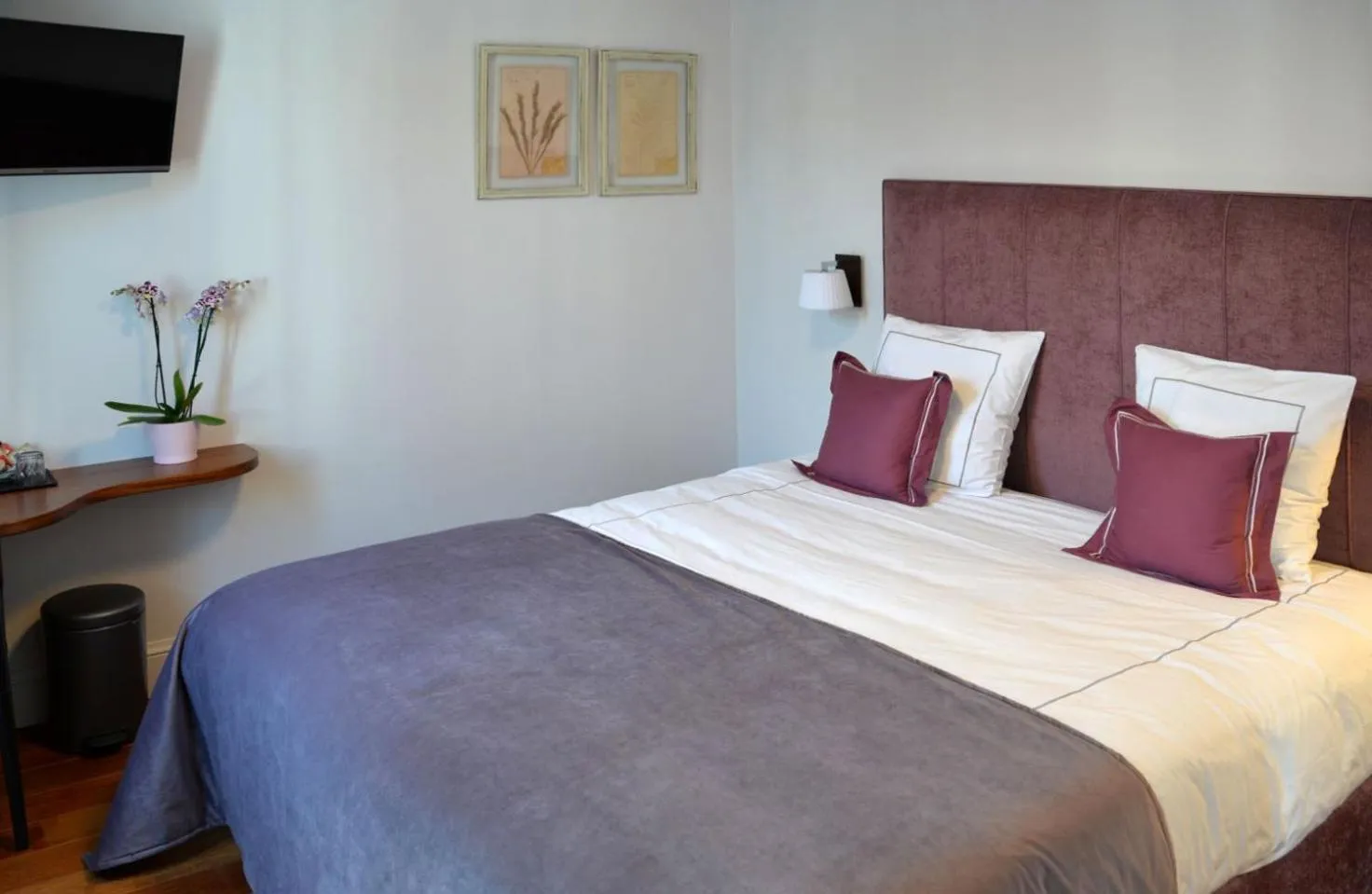 Bed in Notarishuis Beveren B&B