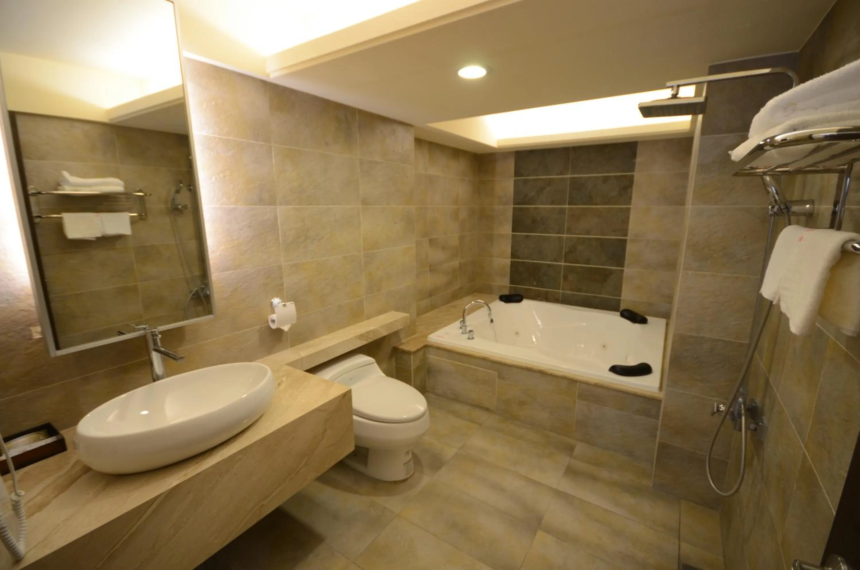 谷關明高溫泉 Mingao Hot Spring Resort