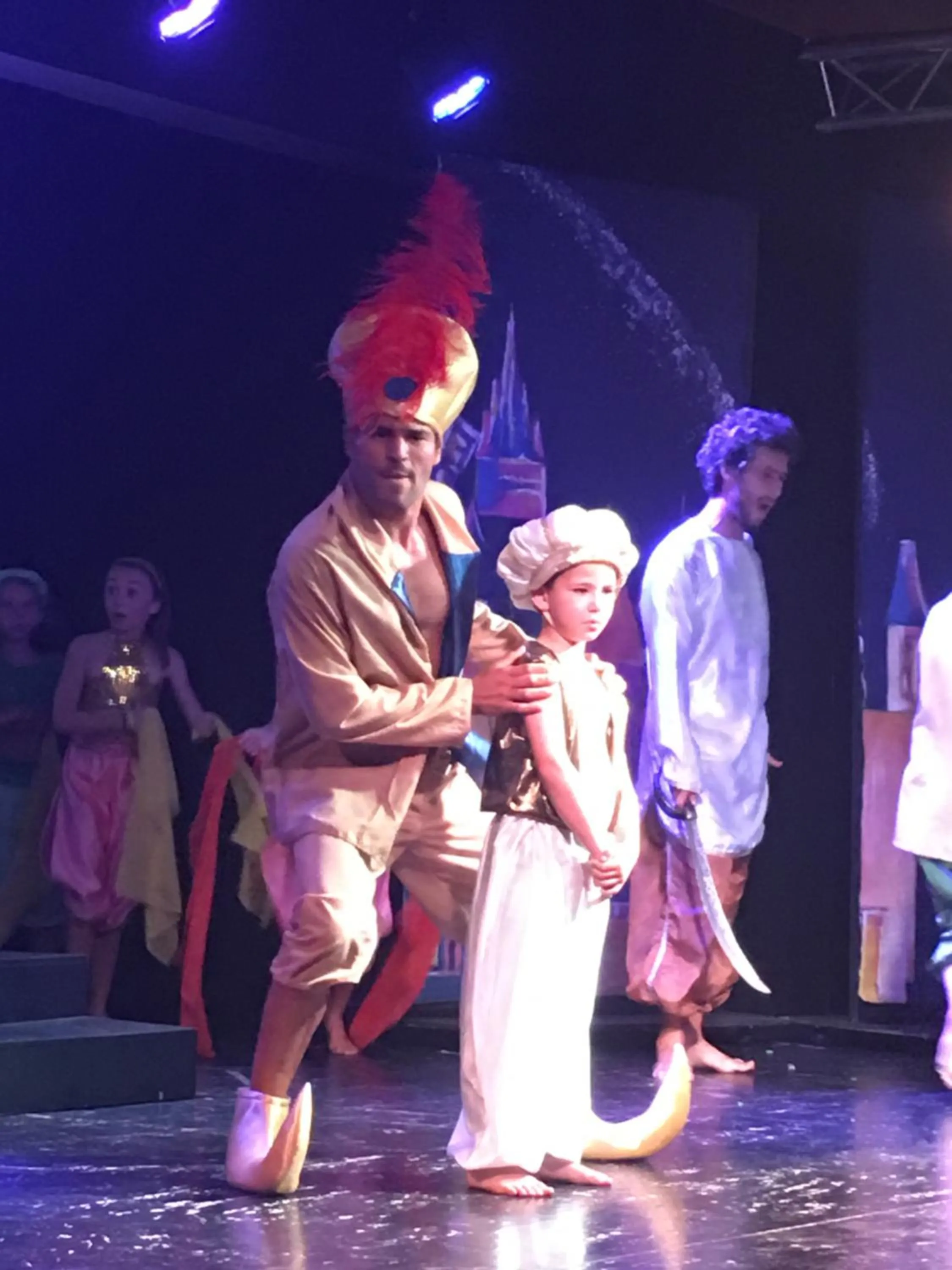 Evening entertainment in Hotel Club Cala Romani