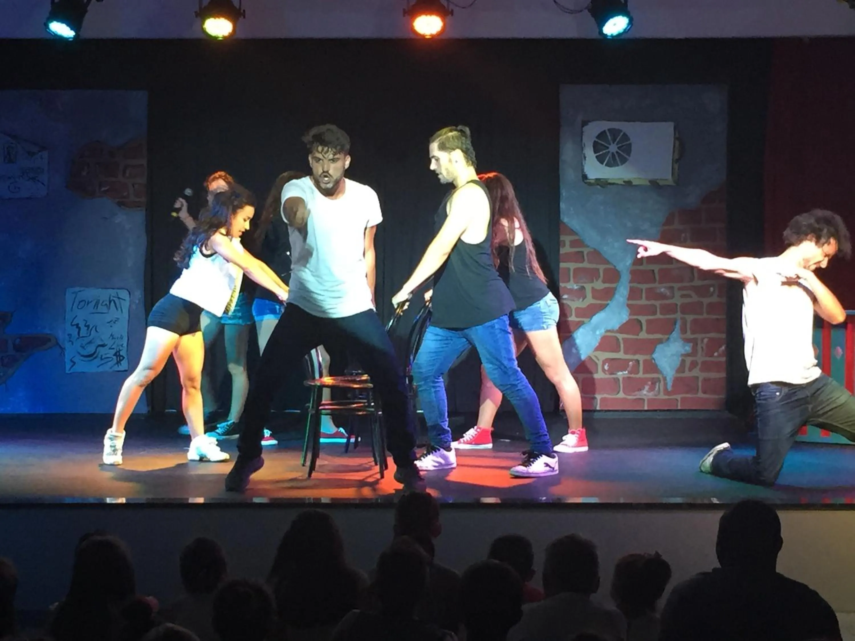 Evening entertainment in Hotel Club Cala Romani