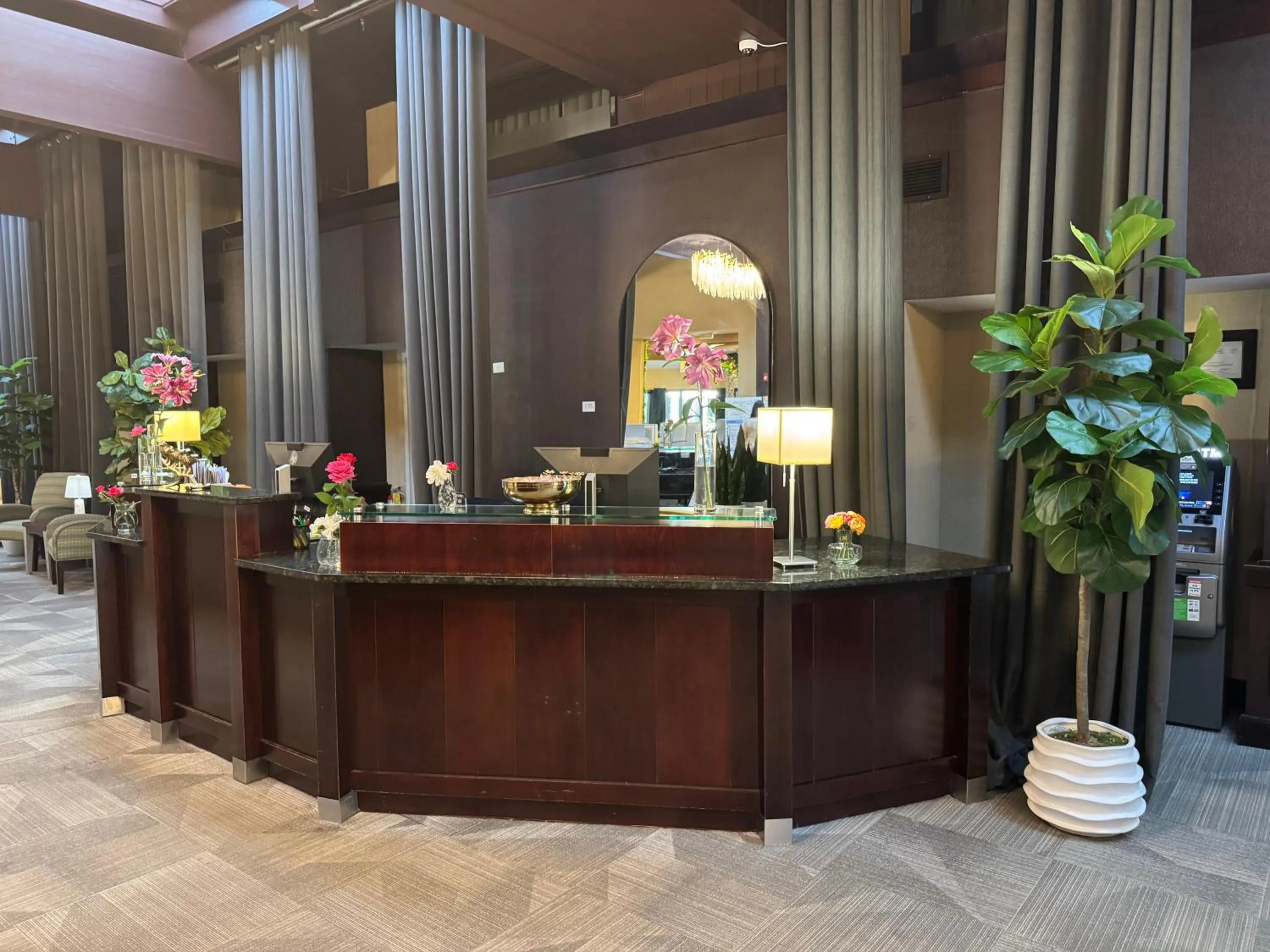 Lobby or reception in Hotel Gurnee