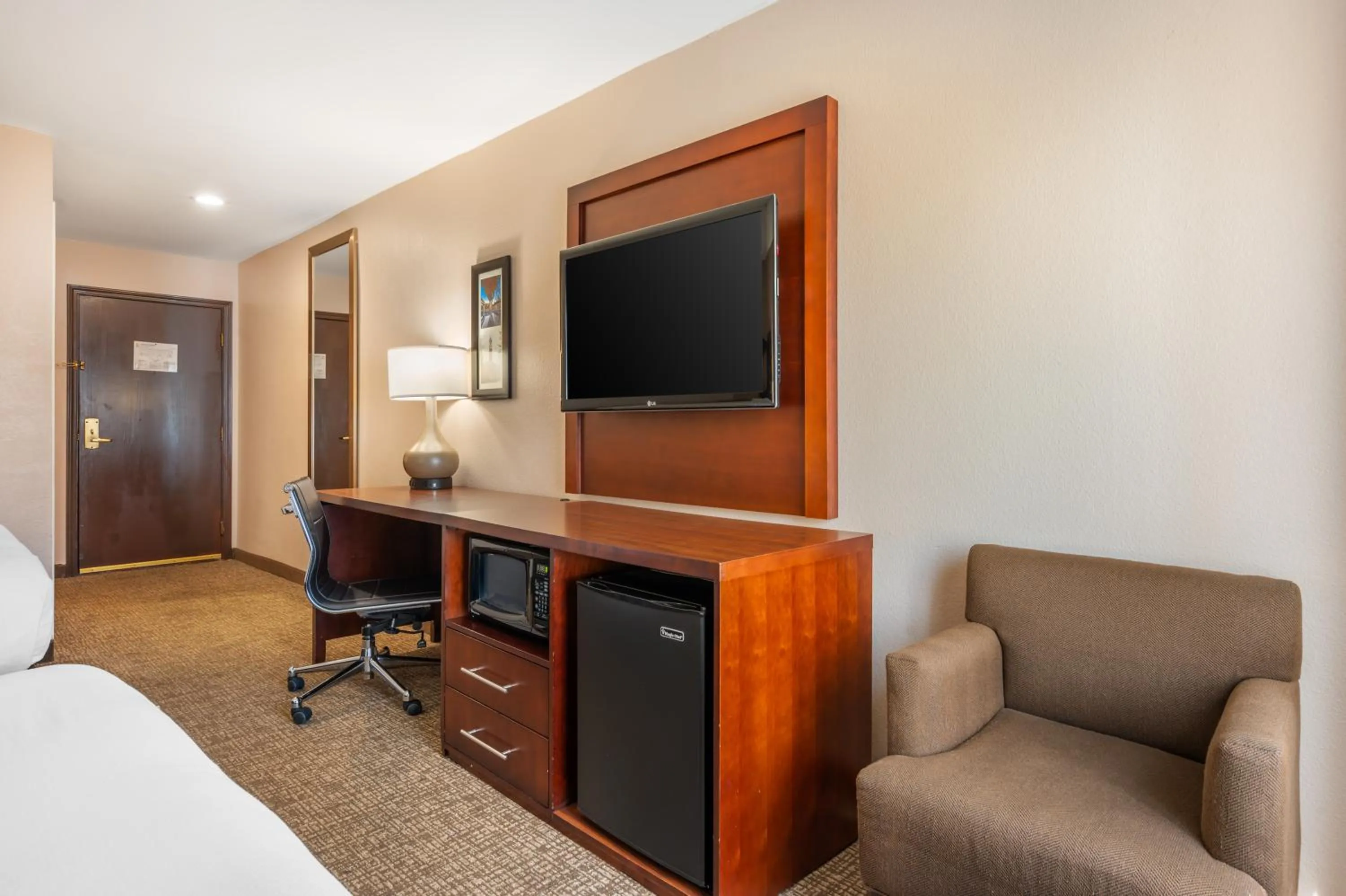 TV and multimedia, Bed in Comfort Inn Lafayette I-65