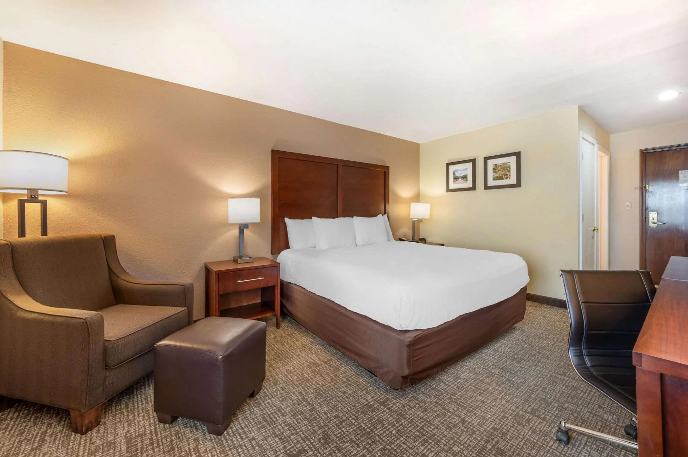 Bedroom, Bed in Comfort Inn Lafayette I-65