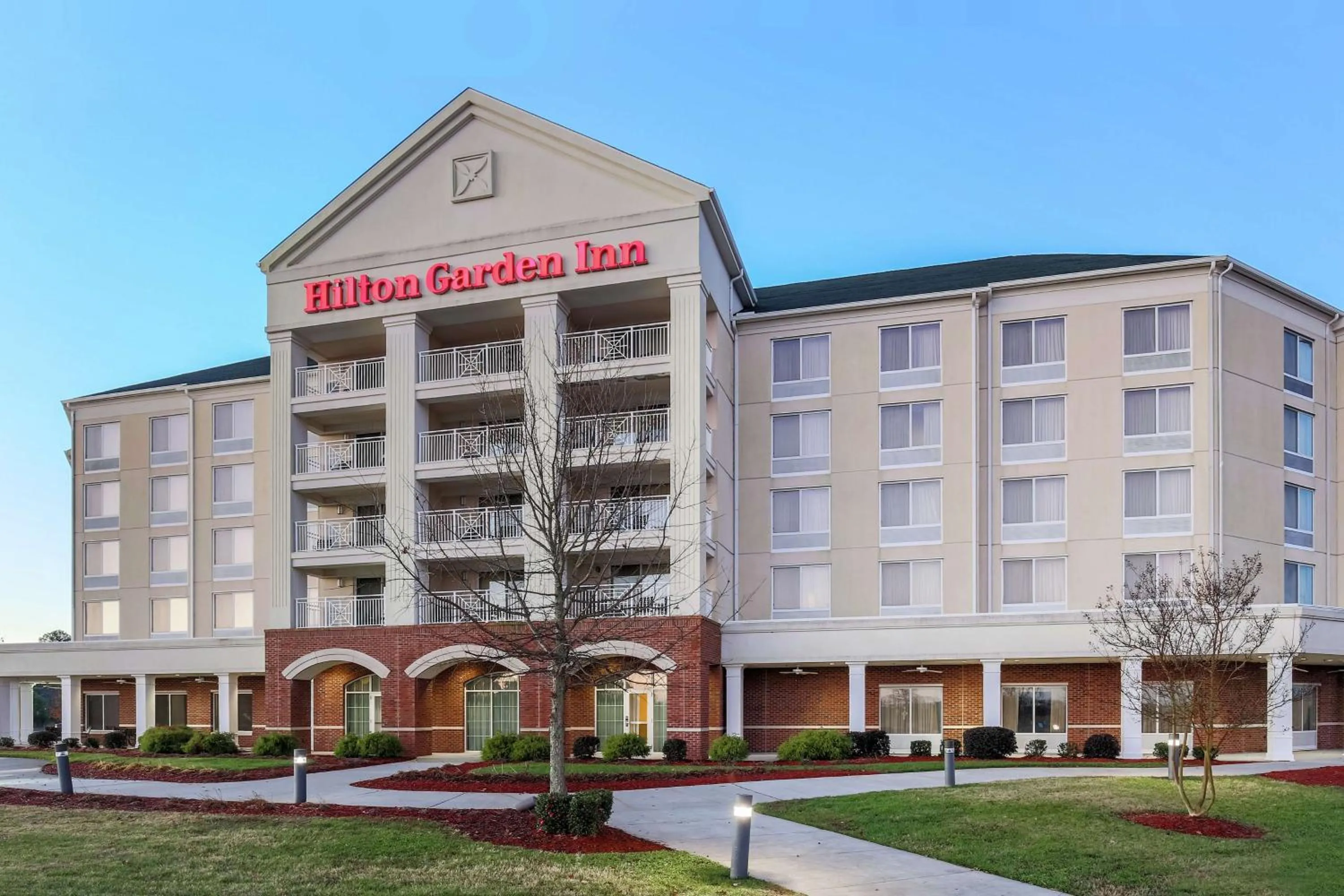Property building in Hilton Garden Inn Roanoke Rapids